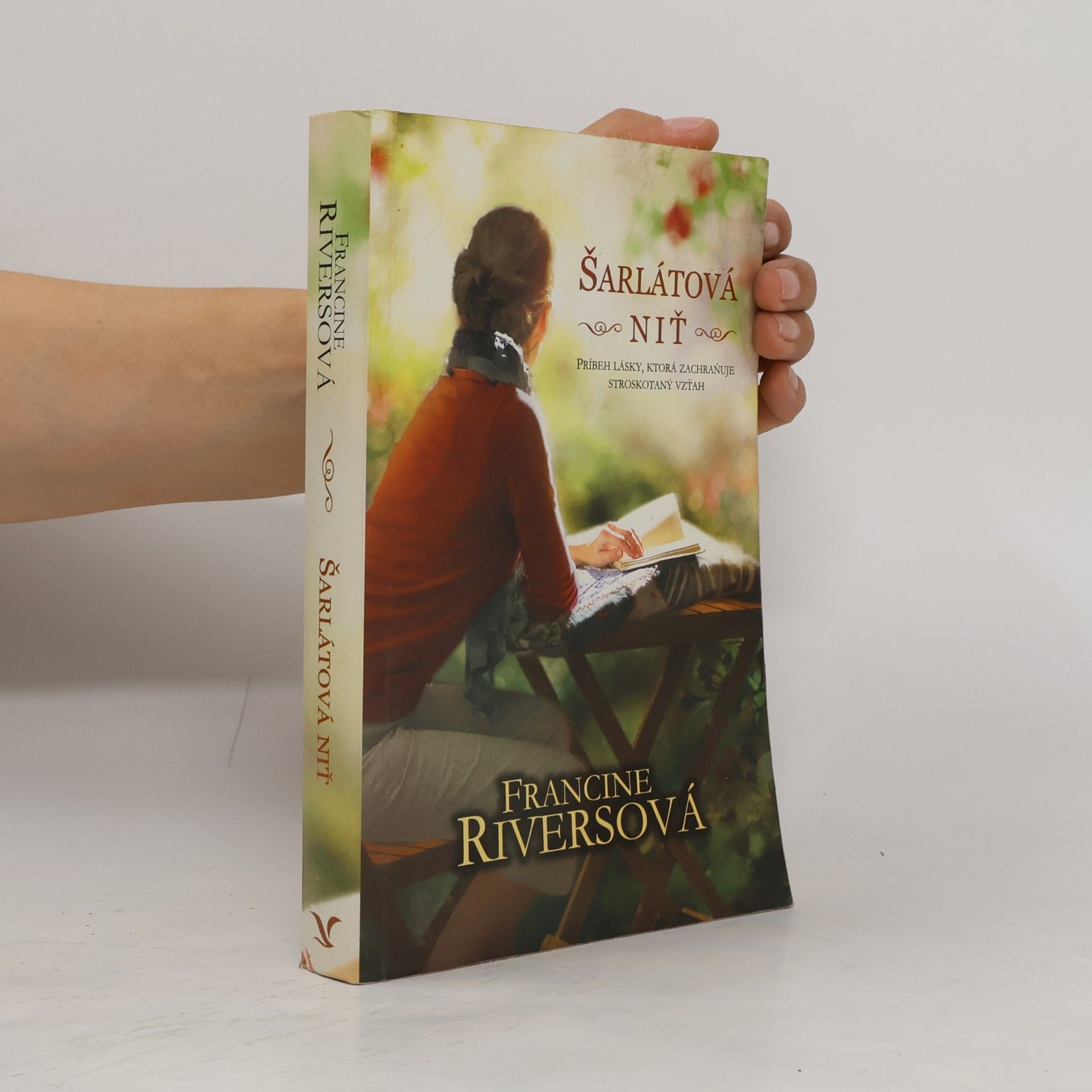 Francine Rivers Šarlátová niť