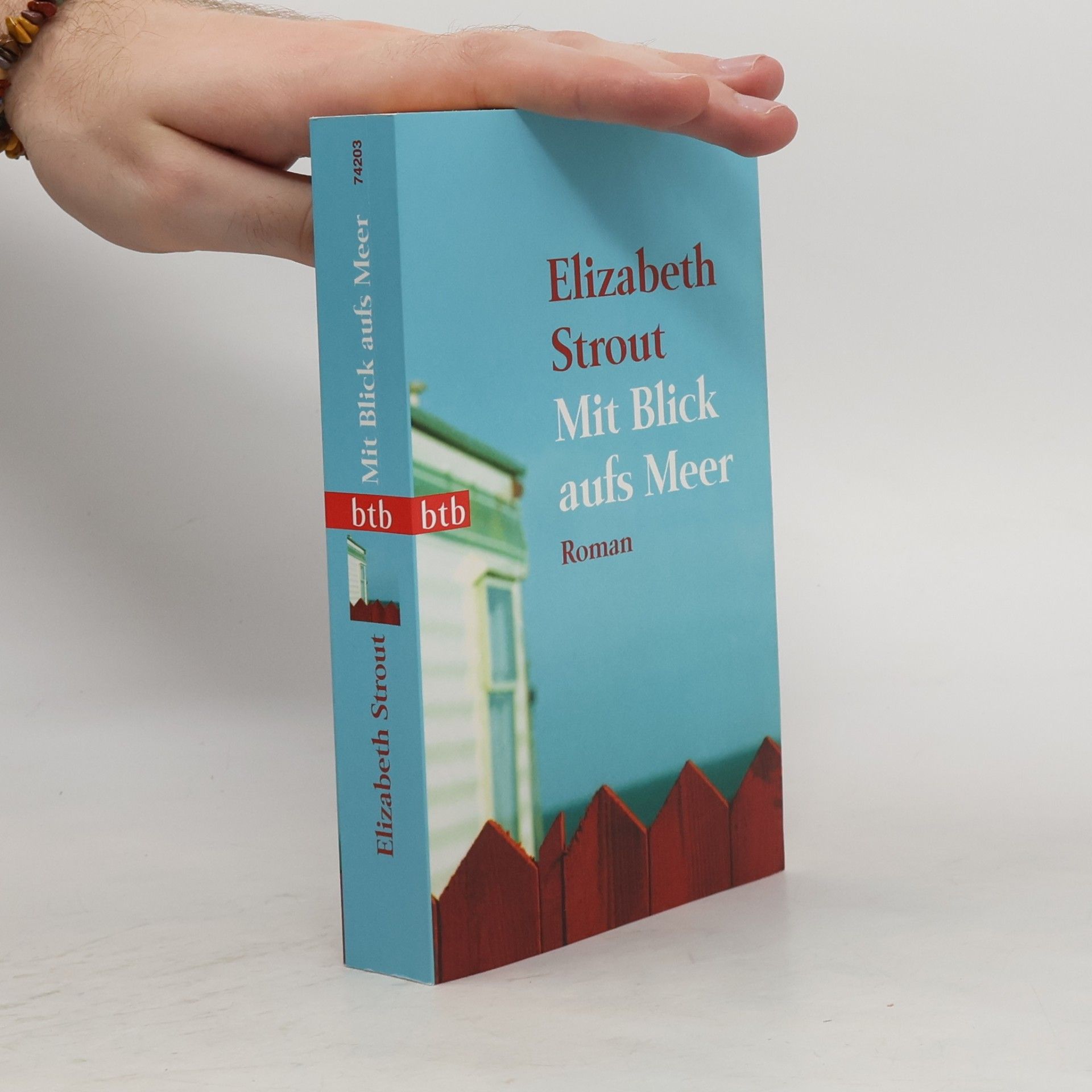 Elizabeth Strout Mit Blick aufs Meer