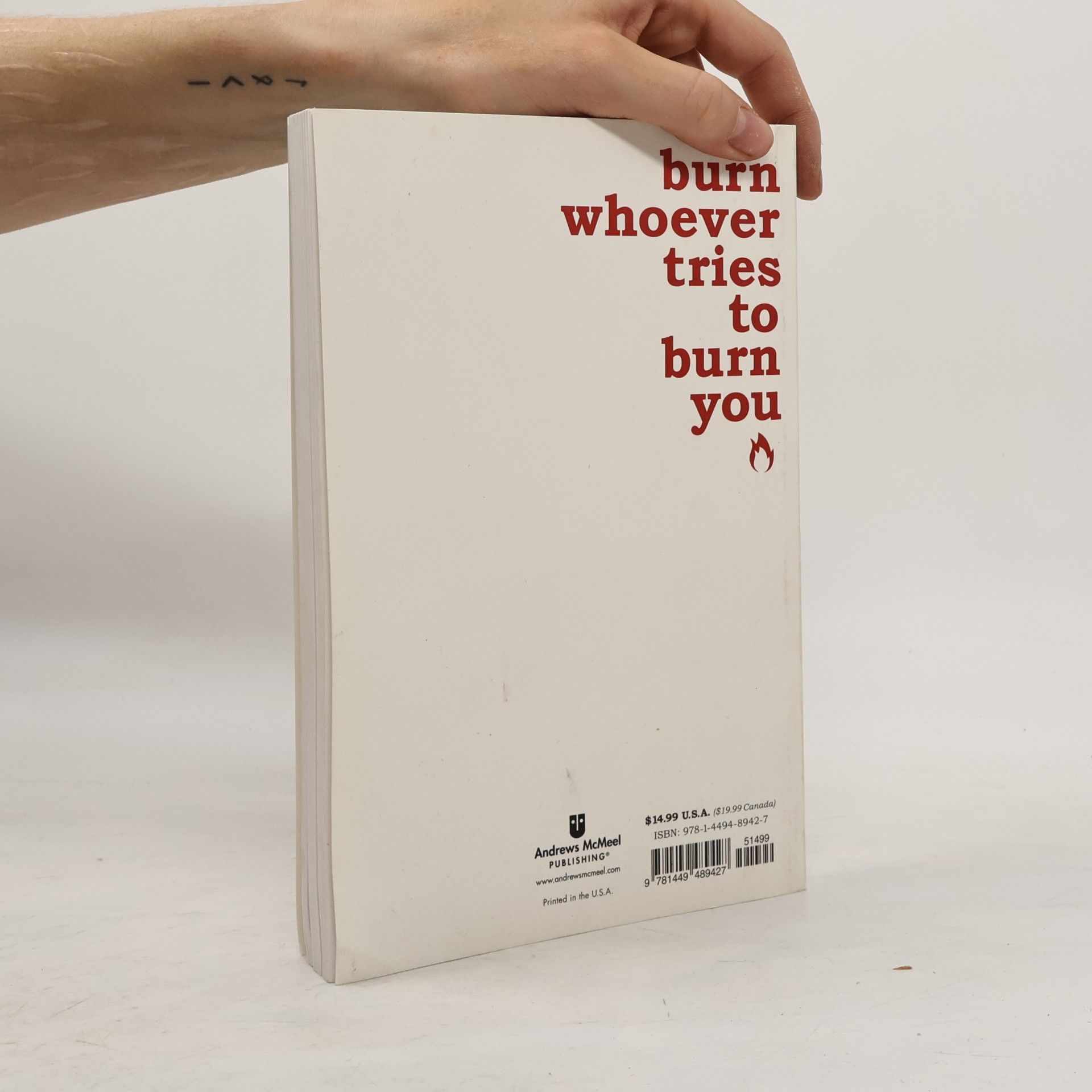 Amanda Lovelace The witch doesn't burn in this one