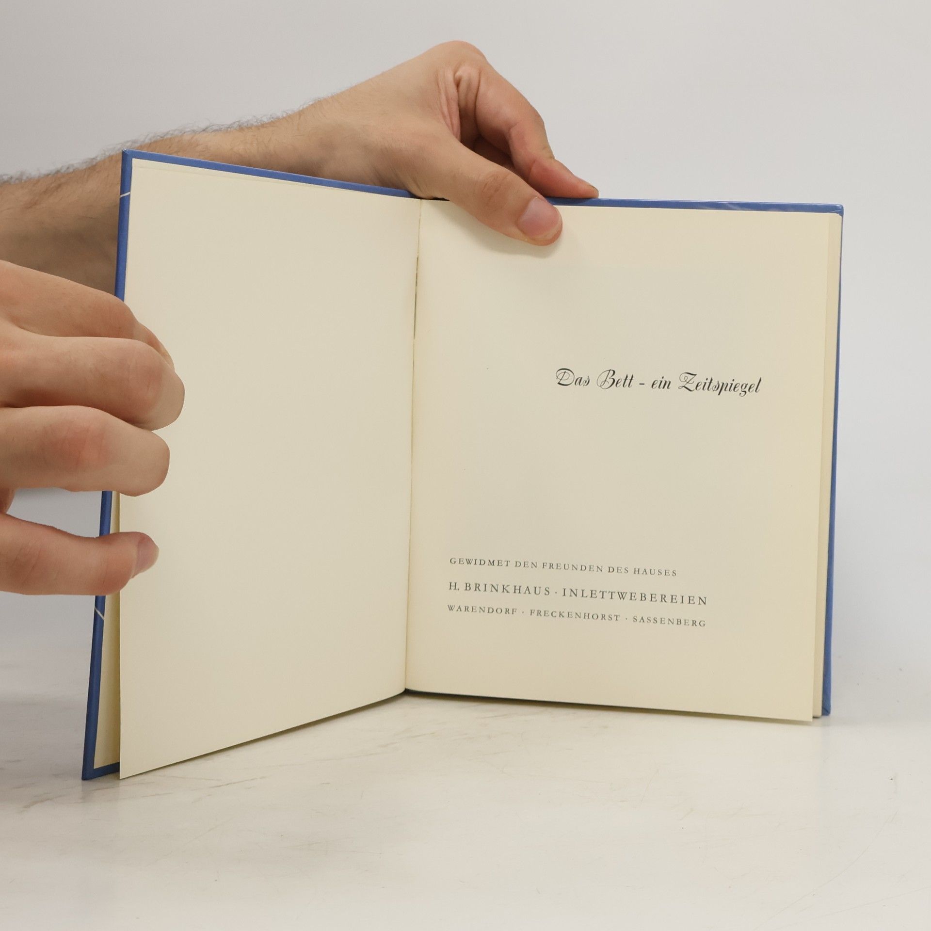 Various authors Das Bett - ein Zeitspiegel