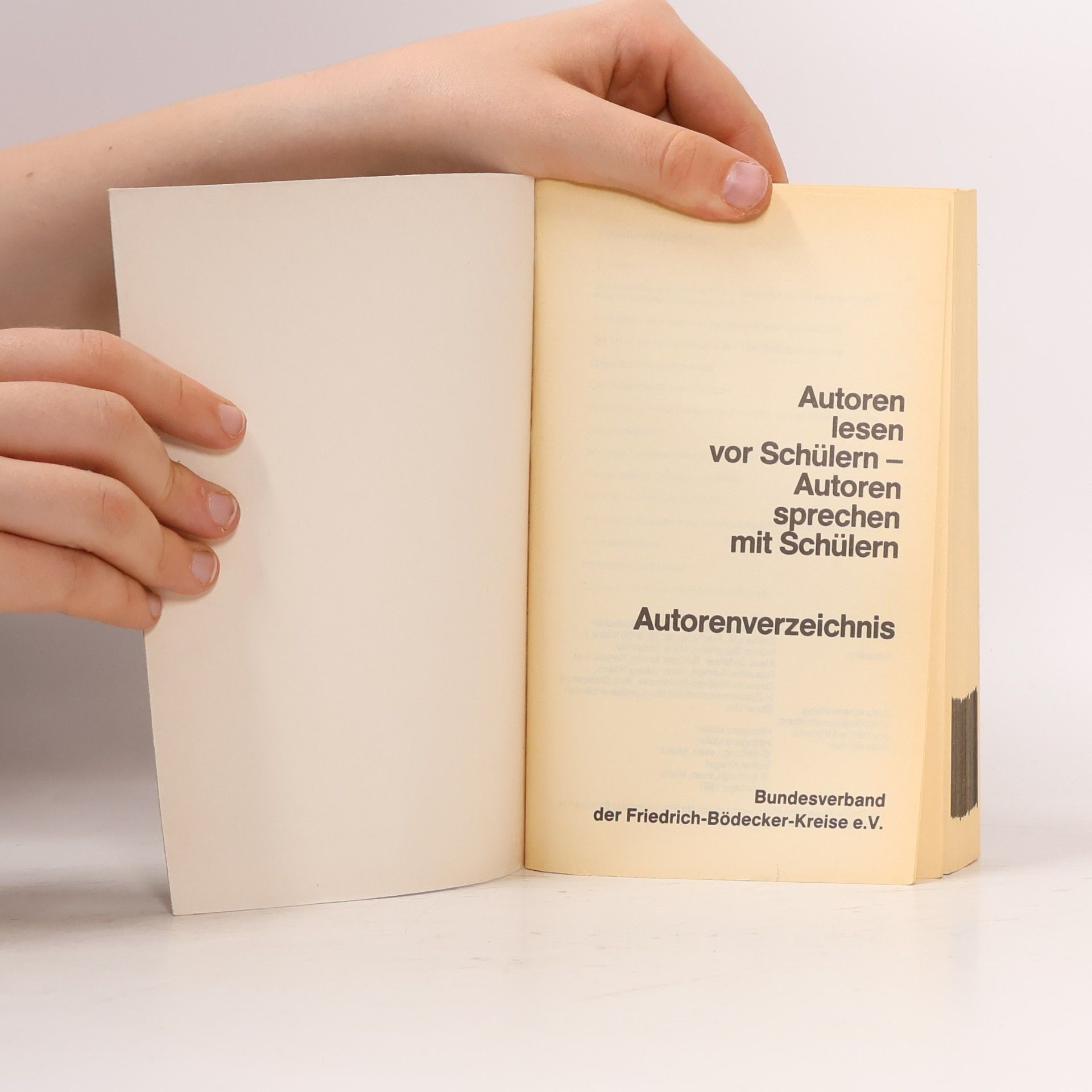 kolektiv Autoren lesen vor Schülern Autoren sprechen mit Schülern