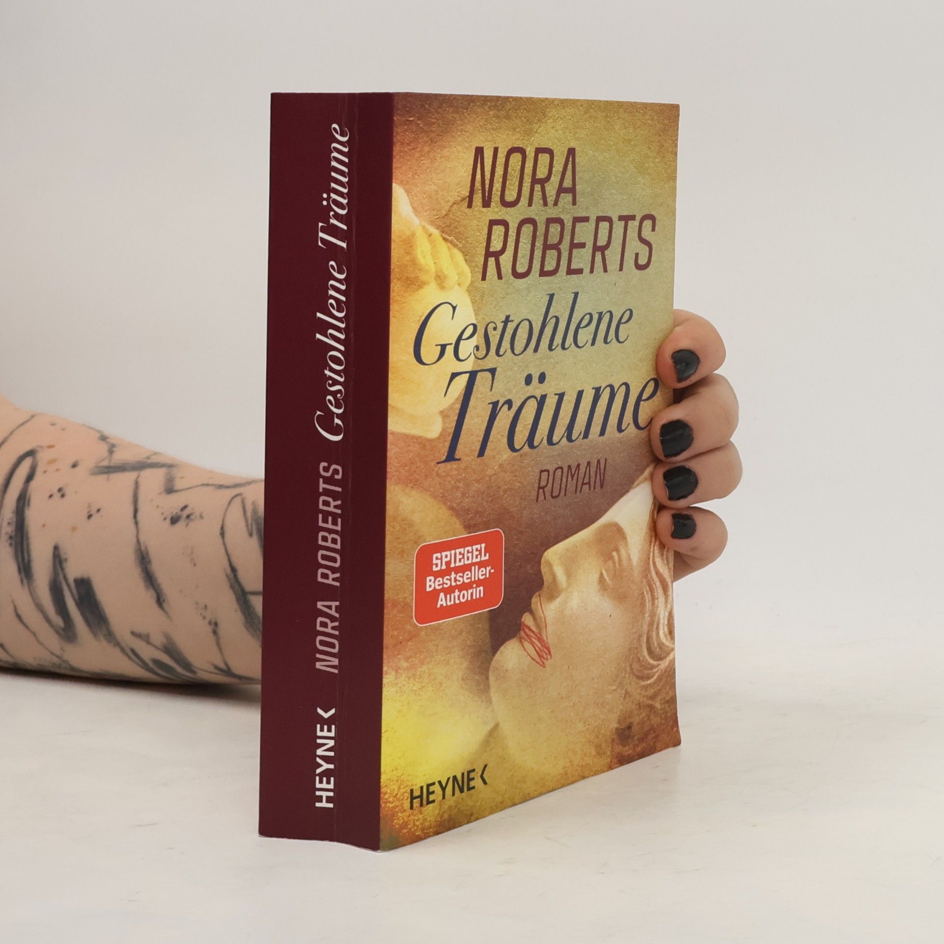 Nora Roberts Gestohlene Träume