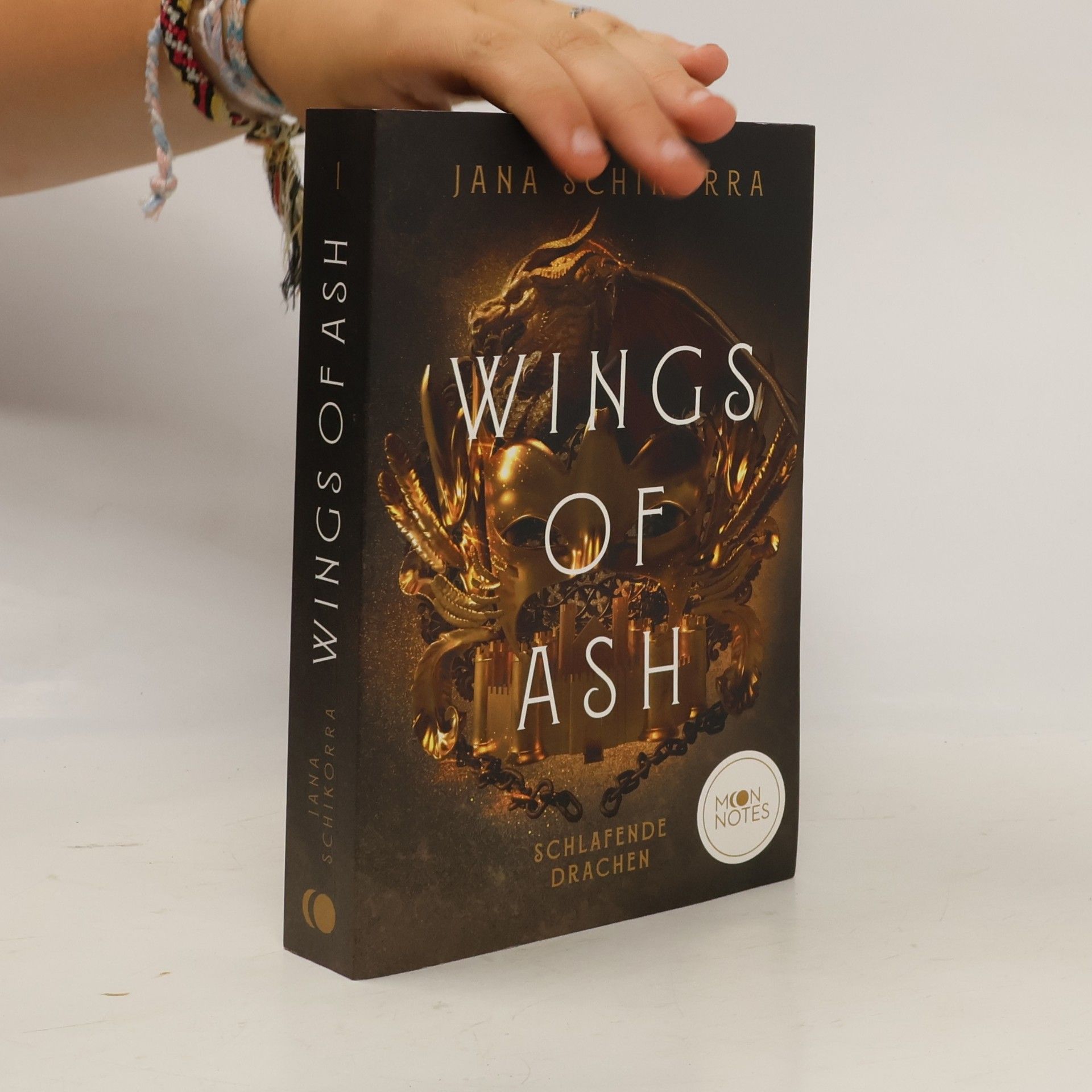 Jana Schikorra Schlafende Drachen - 1: Wings of Ash