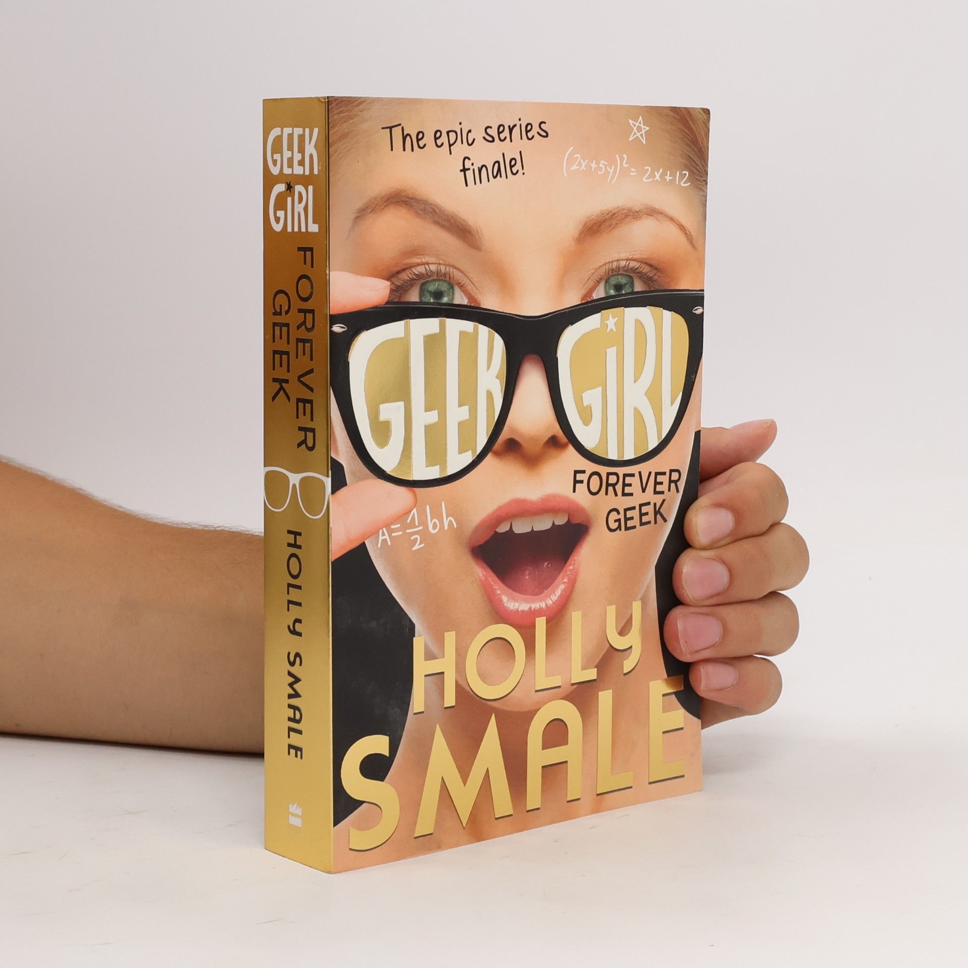 Holly Smale Forever Geek