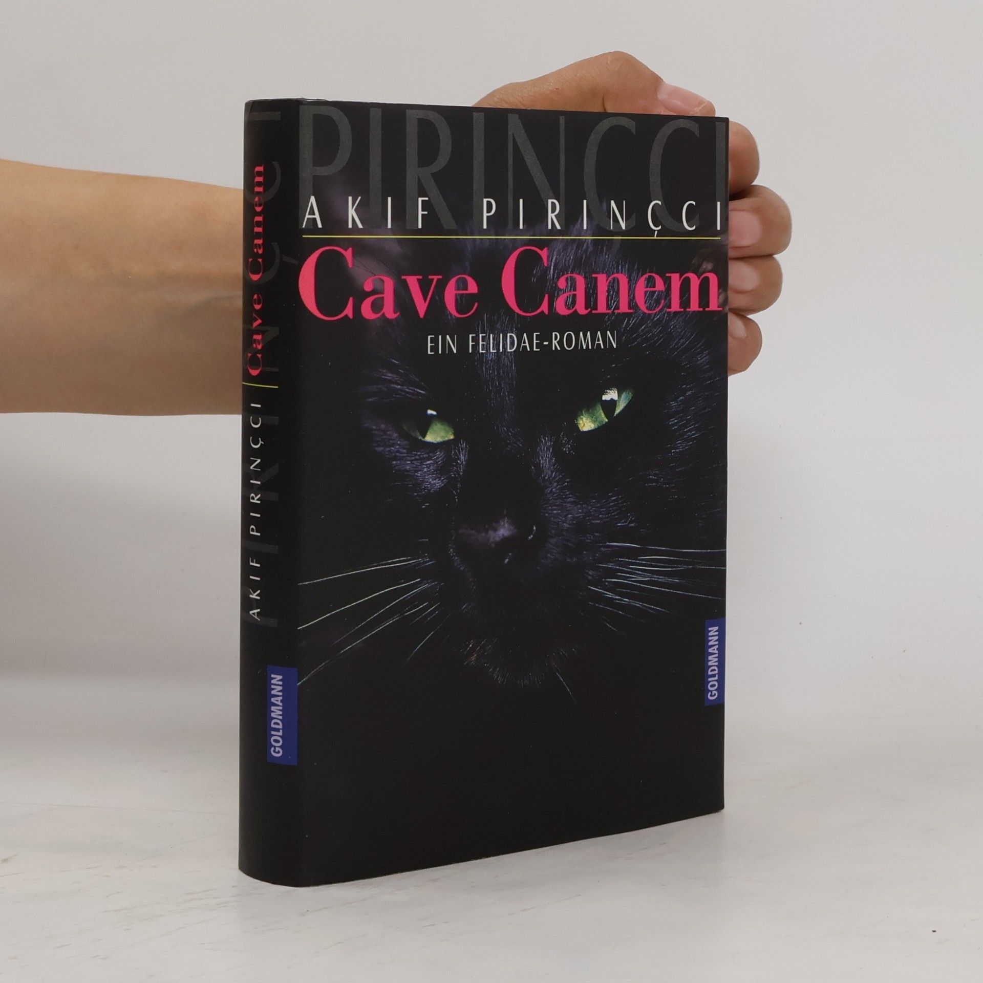 Akif Pirinçci Cave canem