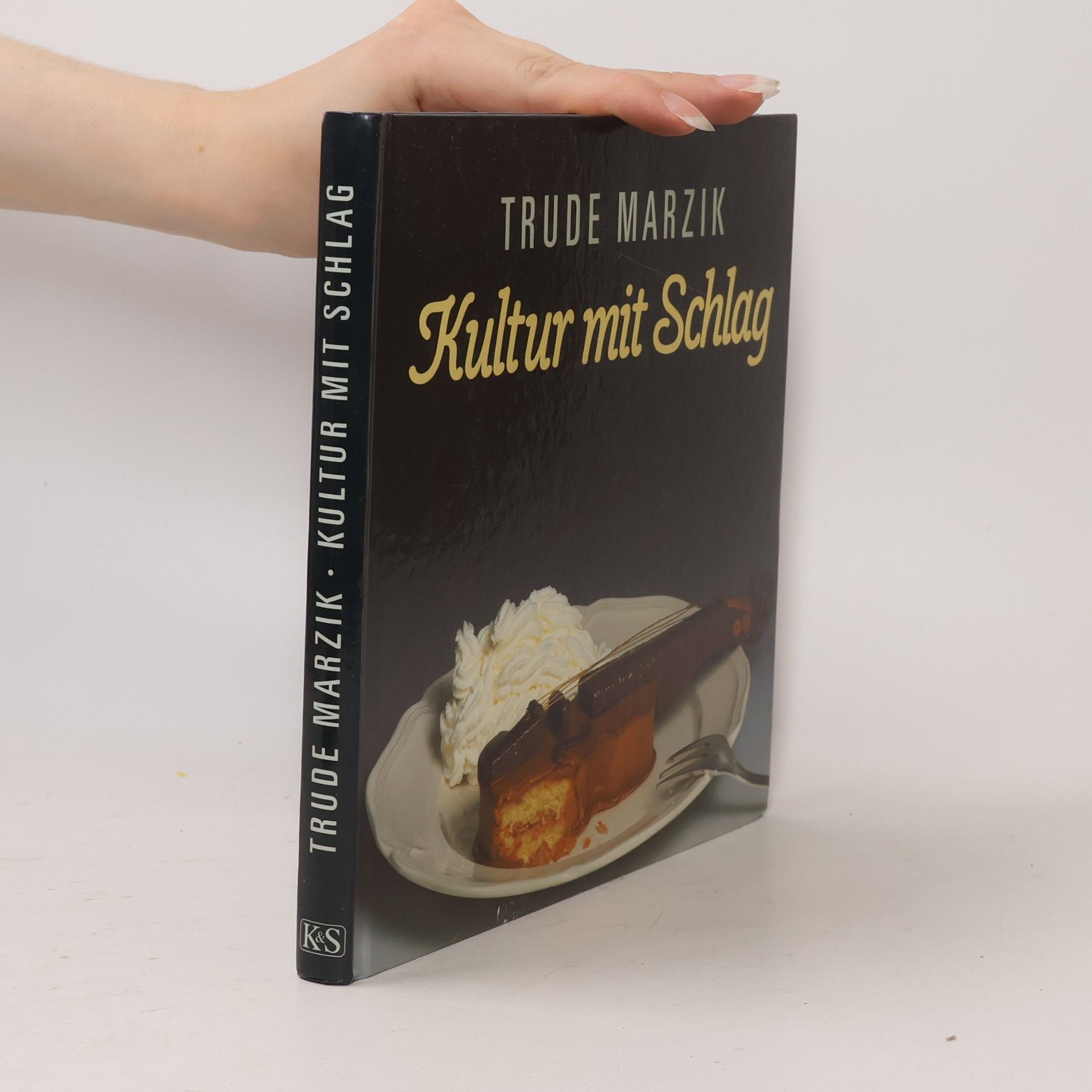 Trude Marzik Kultur mit Schlag