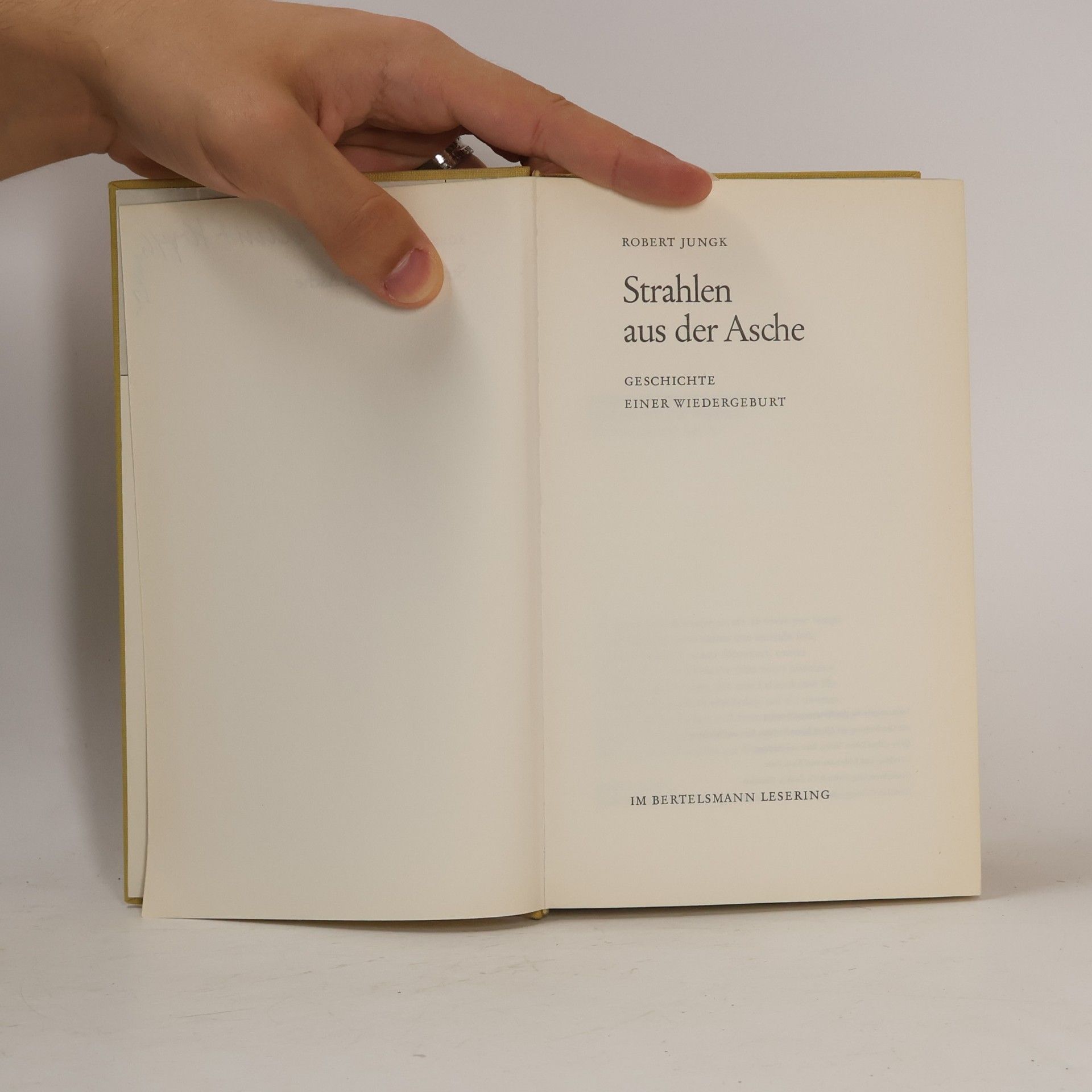 Robert Jungk Strahlen aus der Asche