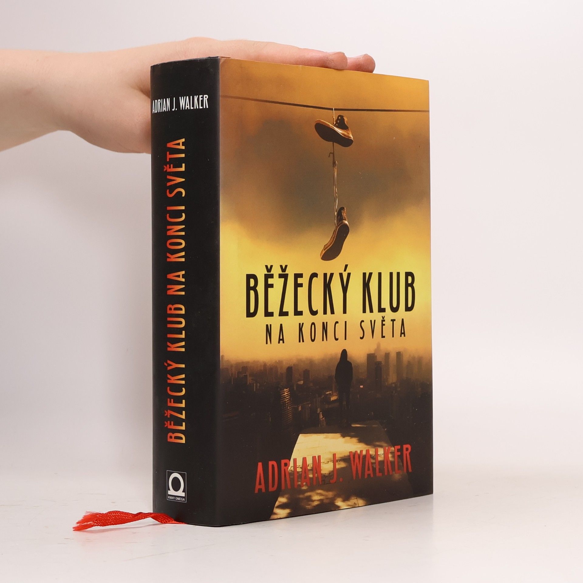 Adrian J. Walker Běžecký klub na konci světa