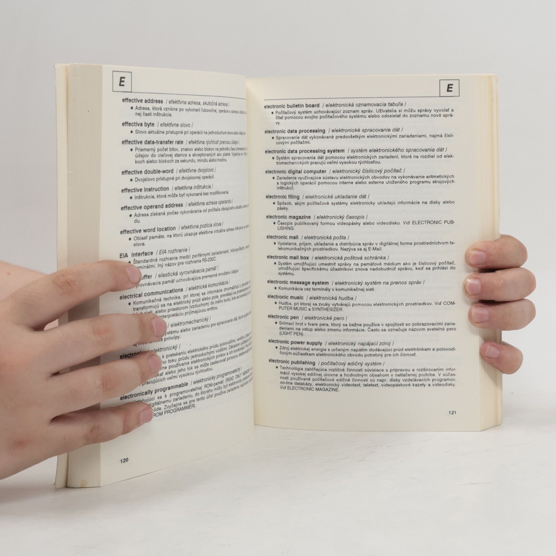 Autorenkollektiv Anglicko-slovenský výkladový slovník výpočtovej techniky