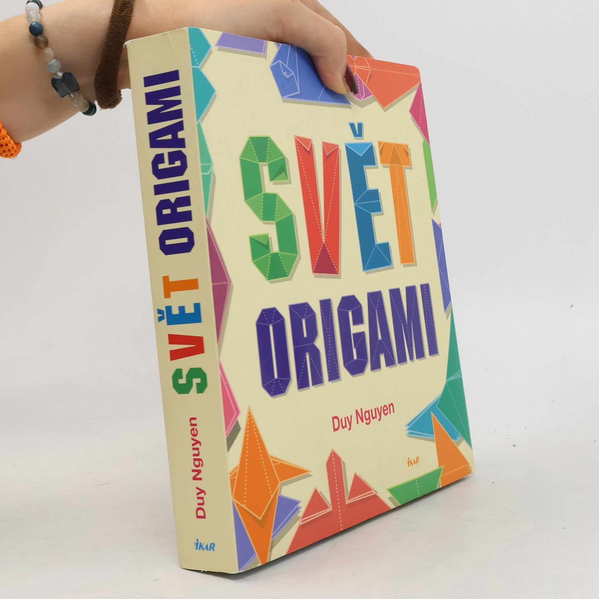 Duy Nguyen Svět origami