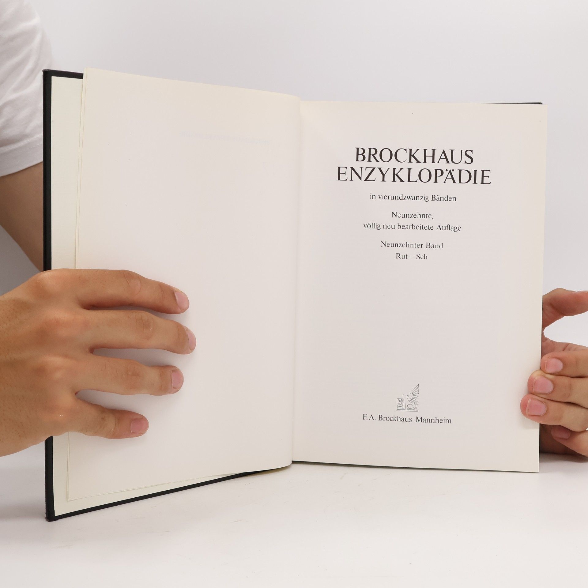 Collectif d'auteurs Brockhaus Enzyklopädie Band 19. Rut-Sch