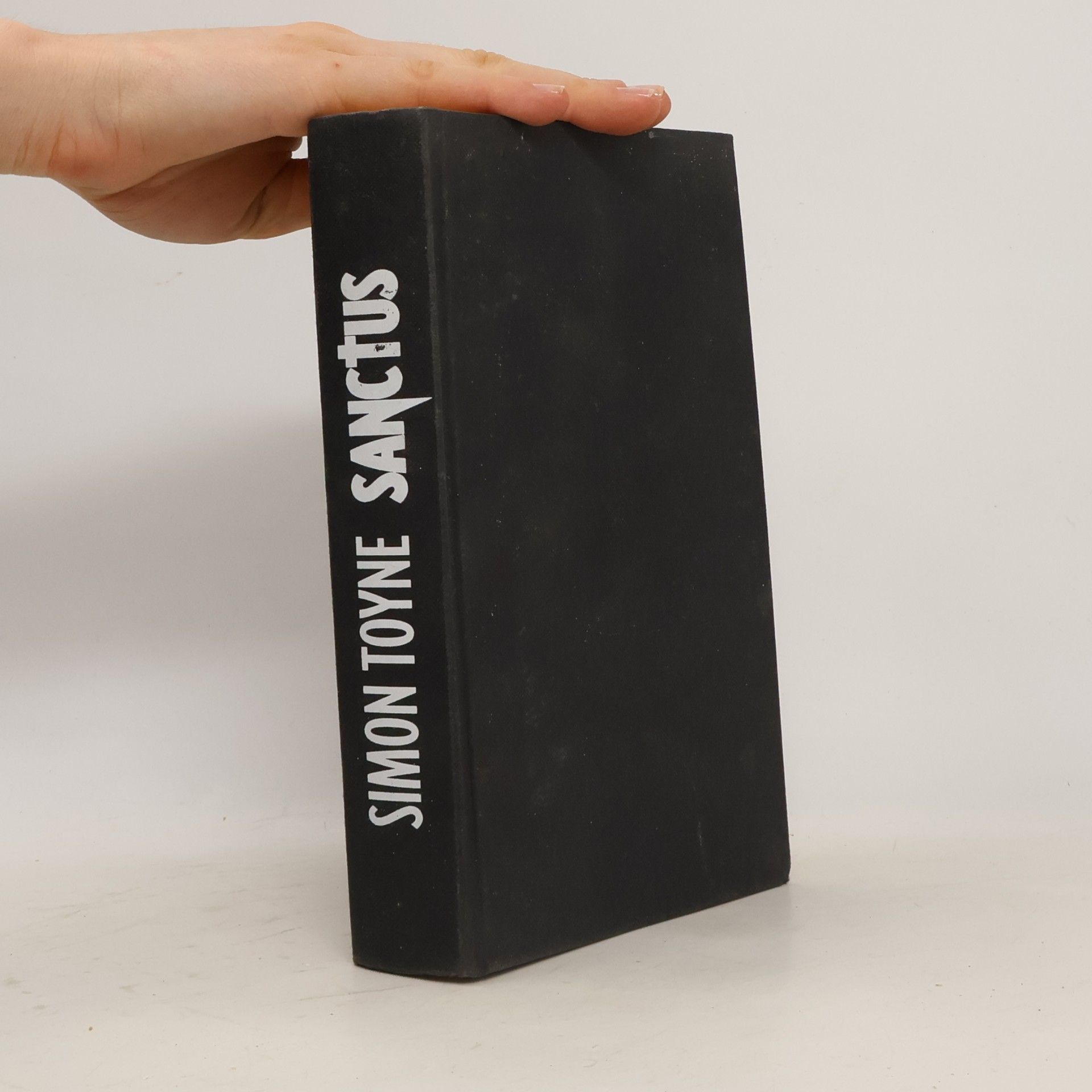 Simon Toyne Sanctus