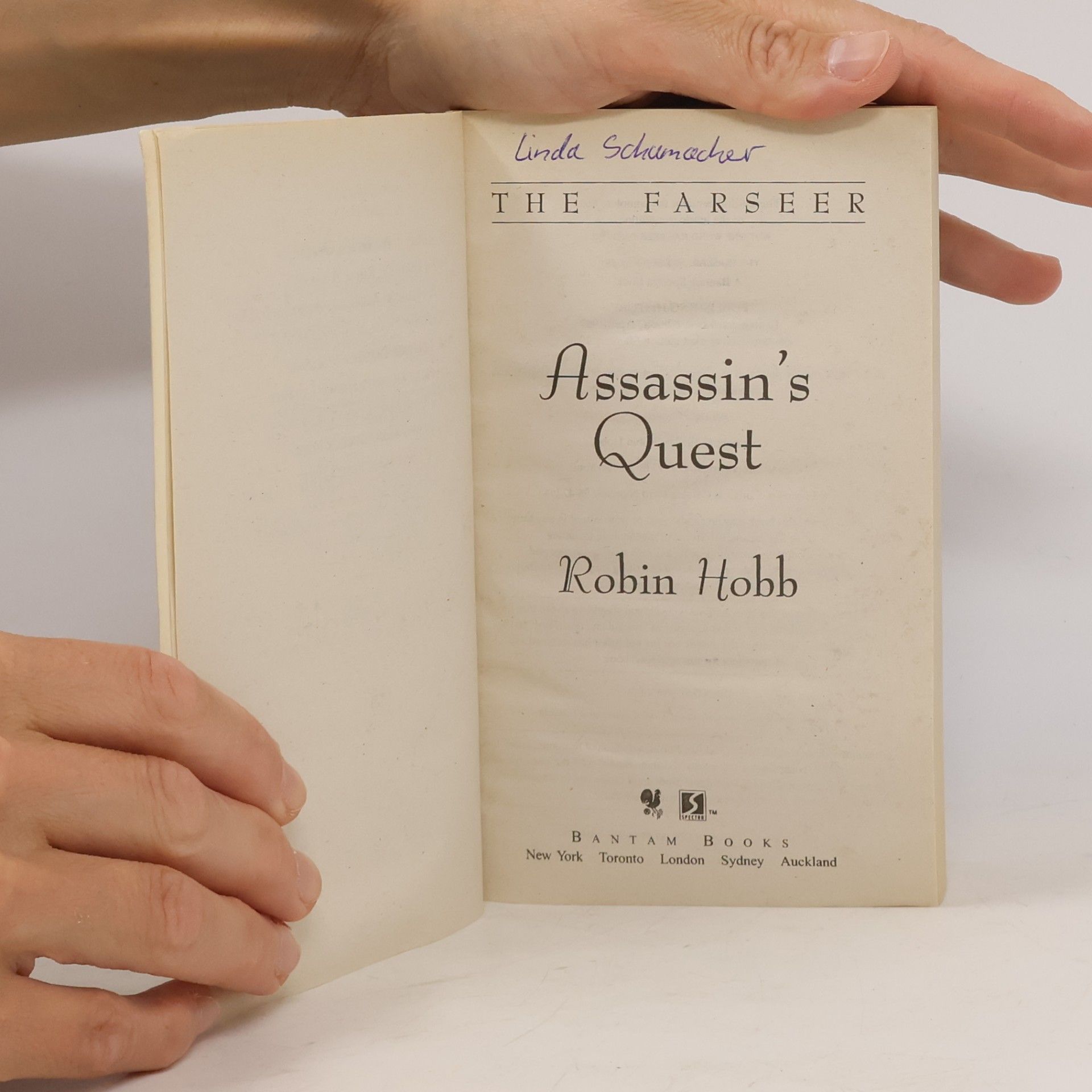 Robin Hobb Assassin's Quest
