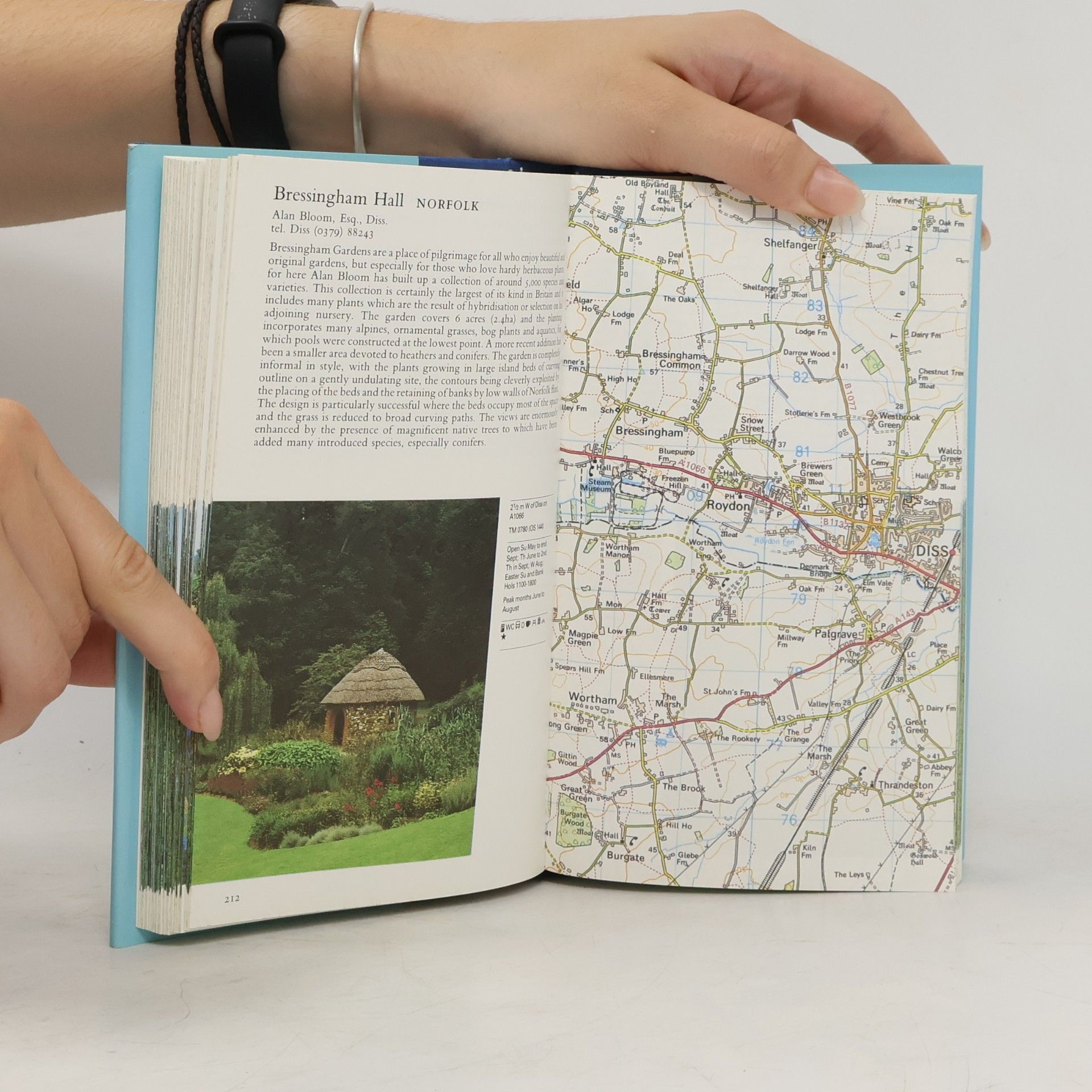 Auteurscollectief The Ordnance Survey Guide to Gardens in Britain