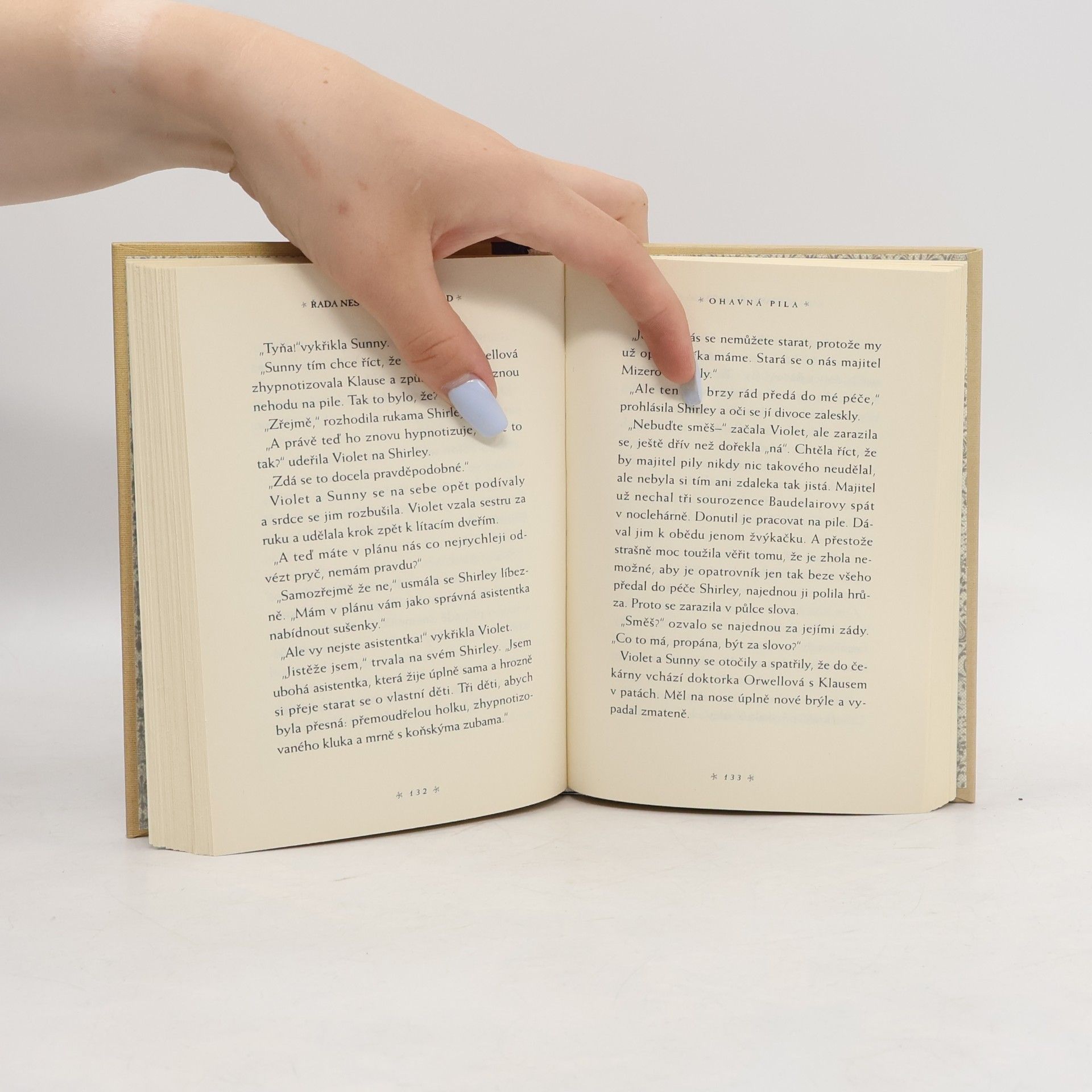 Lemony Snicket Řada nešťastných příhod. Kniha čtvrtá. Ohavná pila