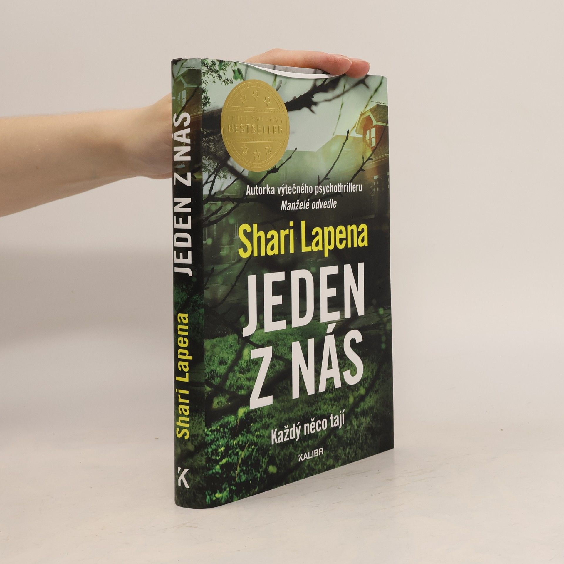 Shari Lapena Jeden z nás