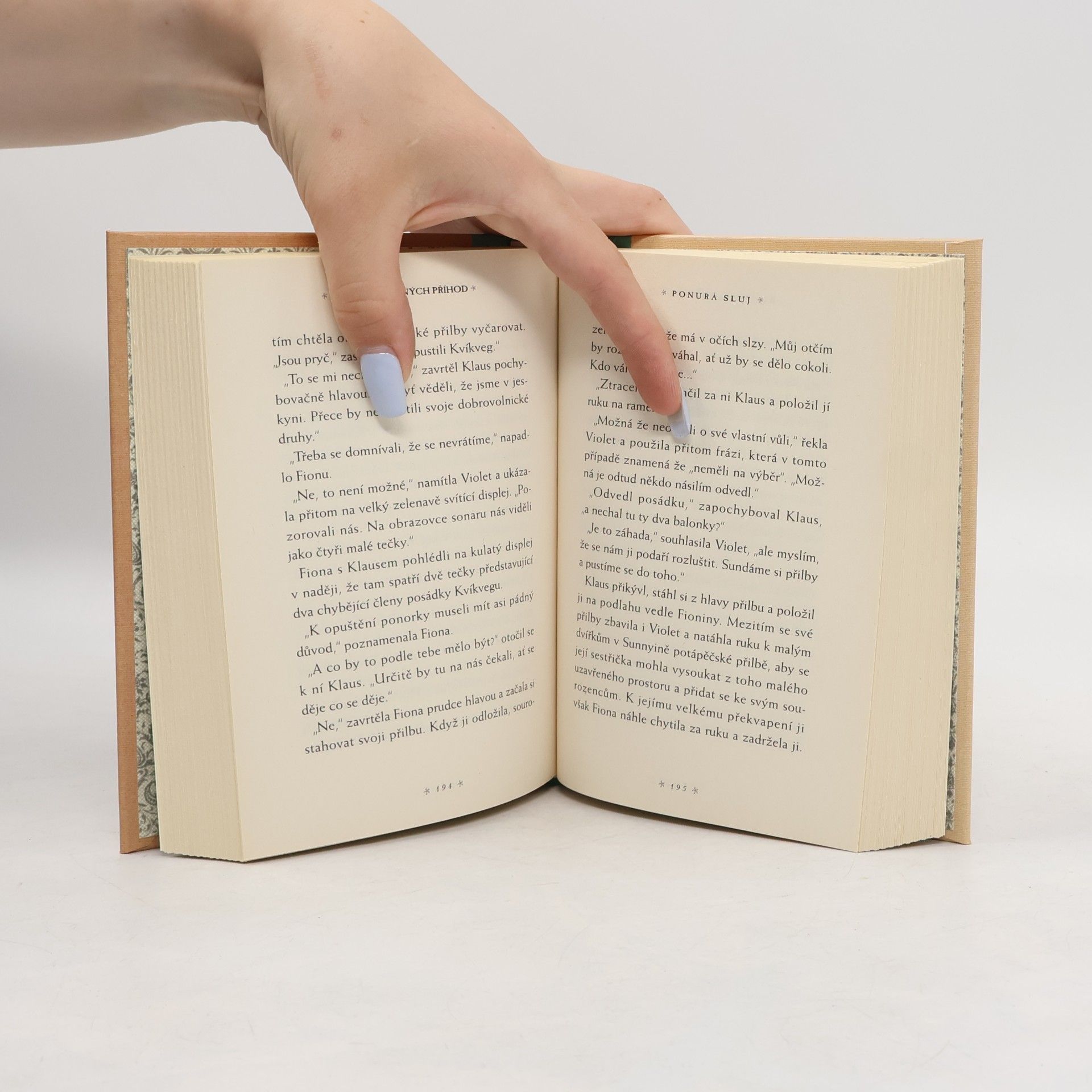 Lemony Snicket Řada nešťastných příhod 11. Ponurá sluj