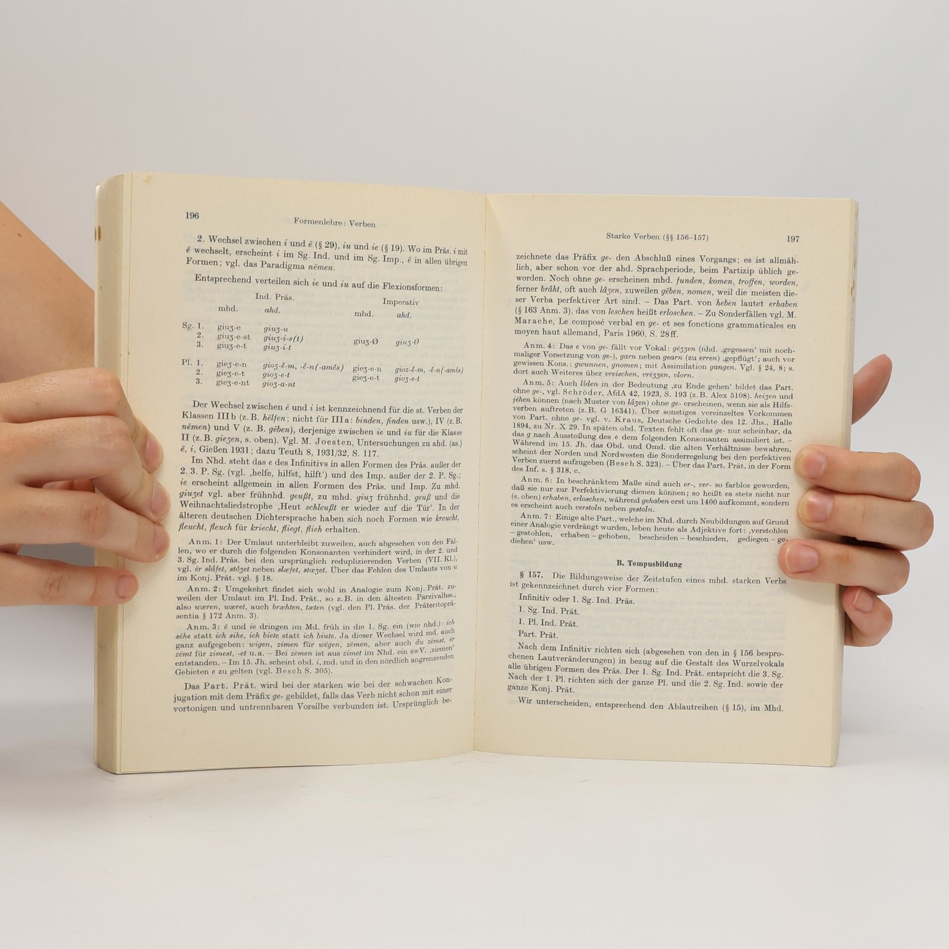 Collectif d'auteurs Mittelhochdeutsche Grammatik