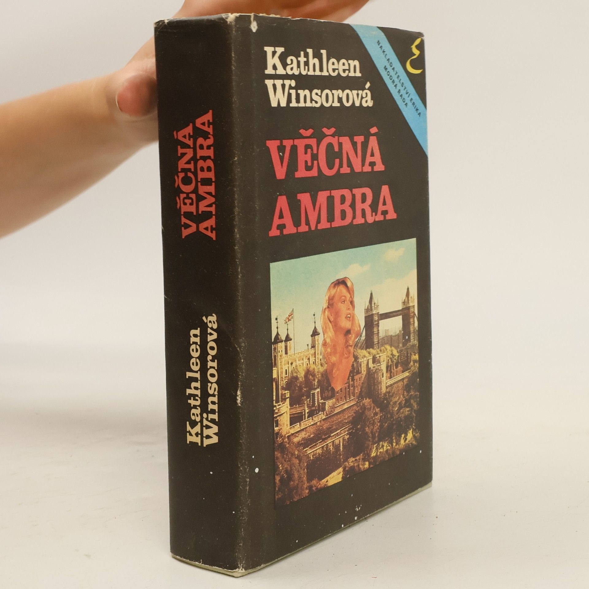 Kathleen Winsor Věčná Ambra