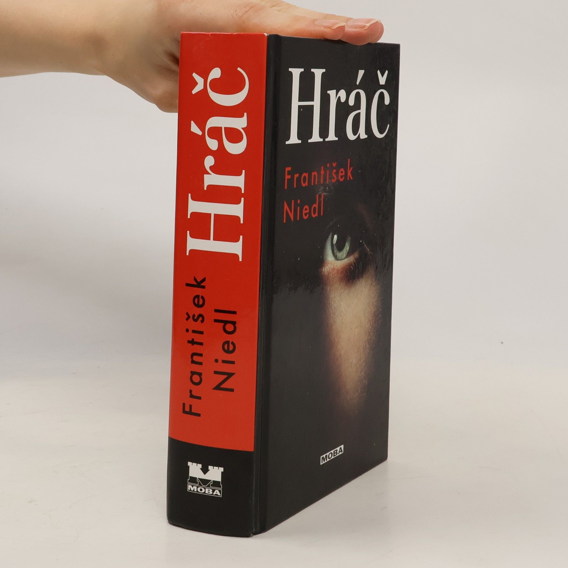 Hráč