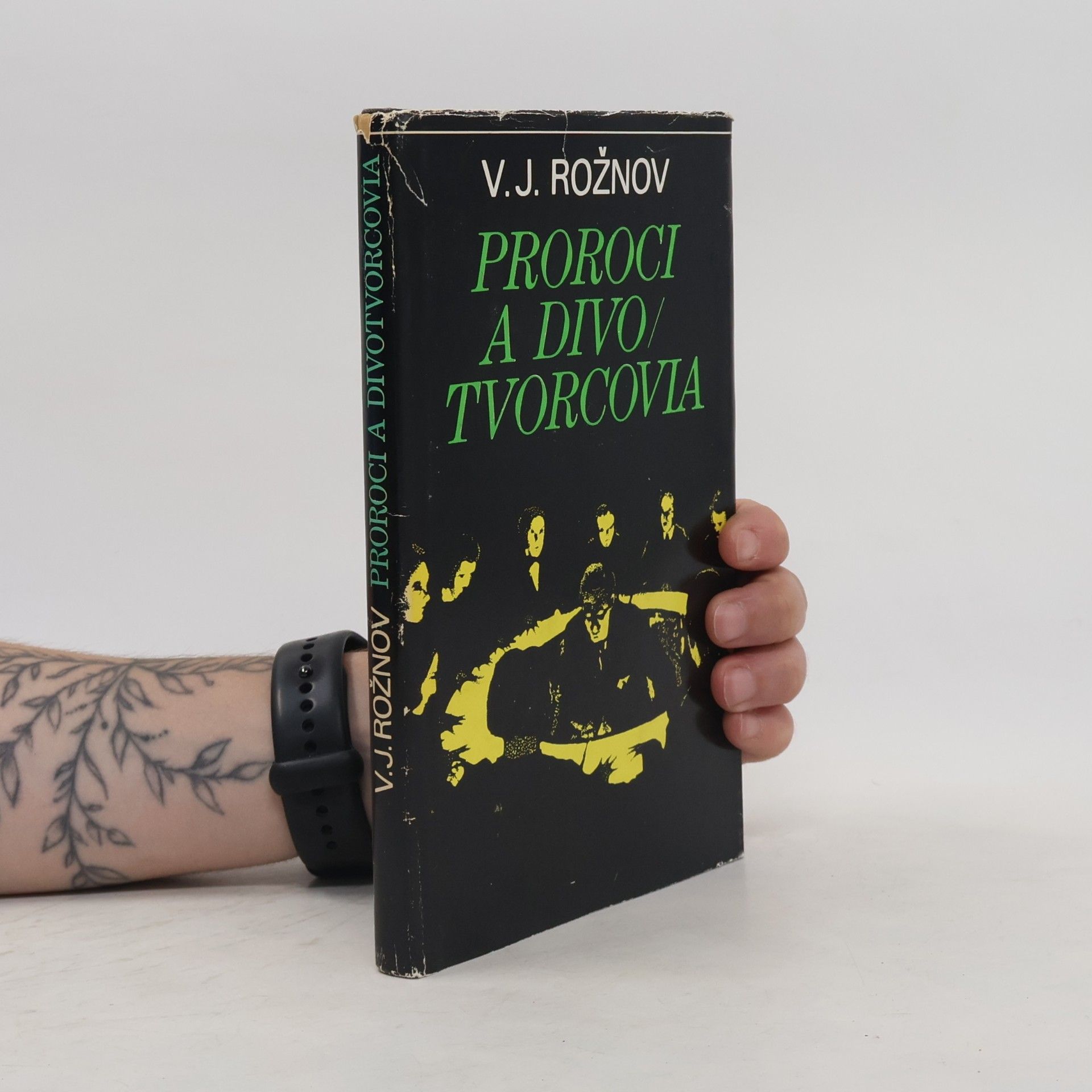 Ľubica Valentová Proroci a divotvorcovia