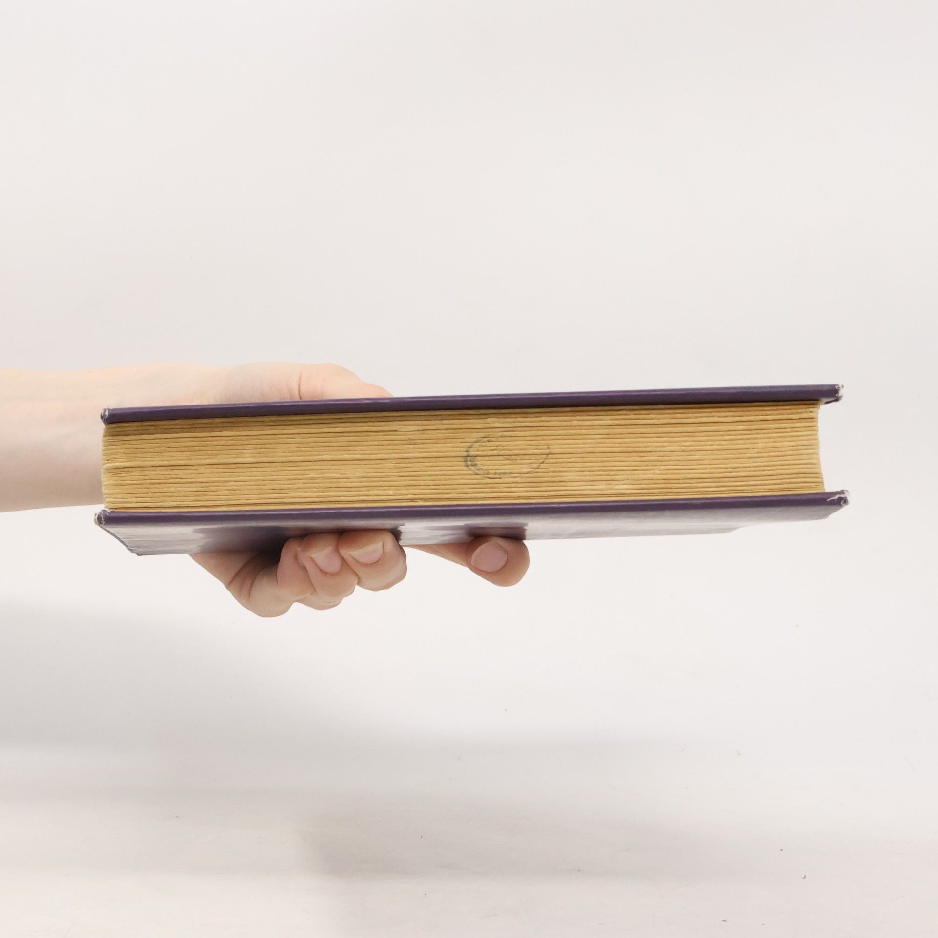 Lewis Carroll Alenčina dobrodružství v říši divů a za zrcadlem