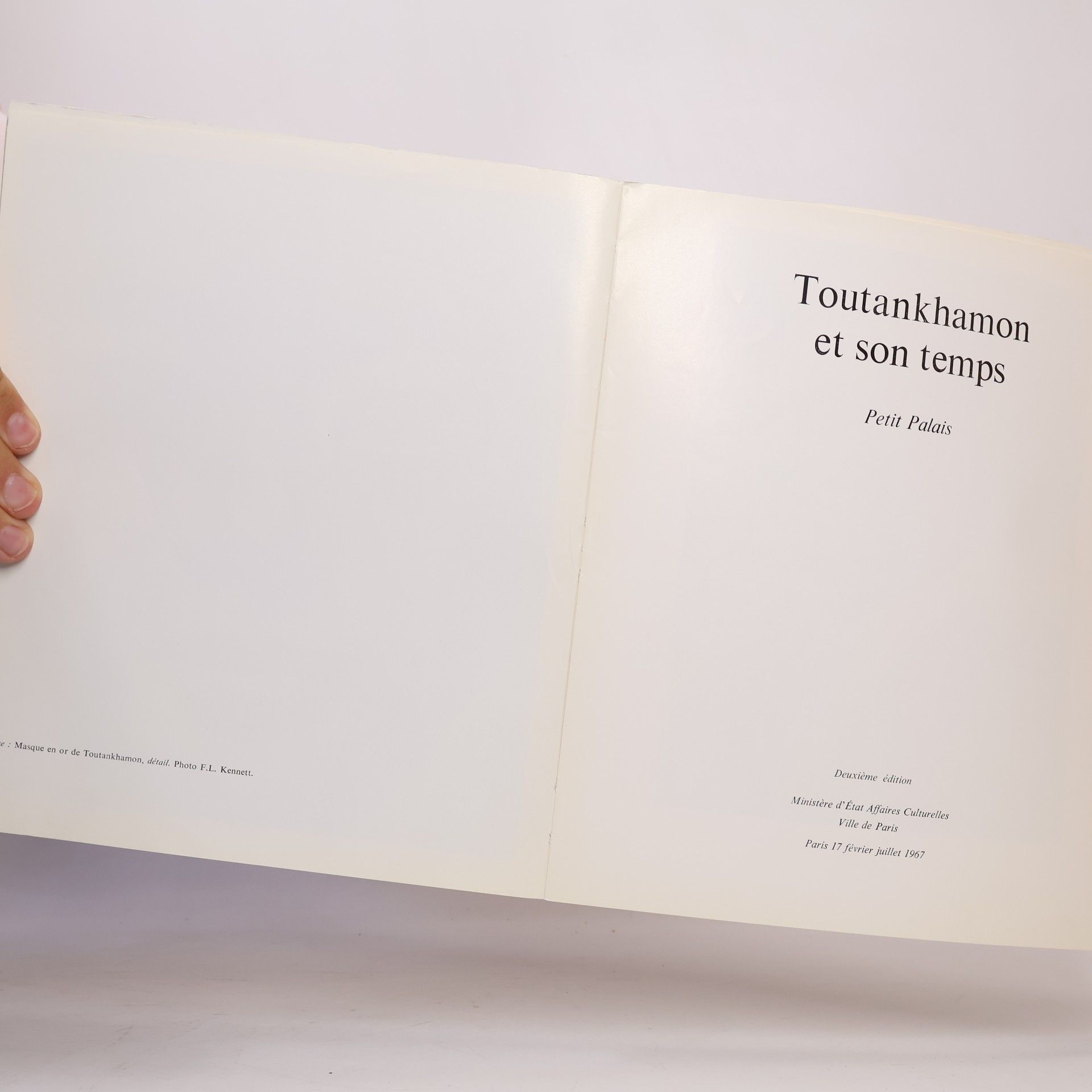 Collectif d'auteurs Toutankhamon et son temps.