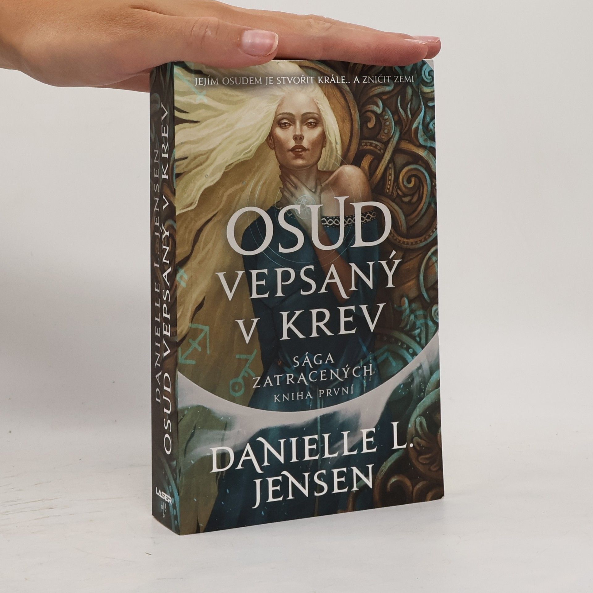 Danielle L. Jensen Osud vepsaný v krev