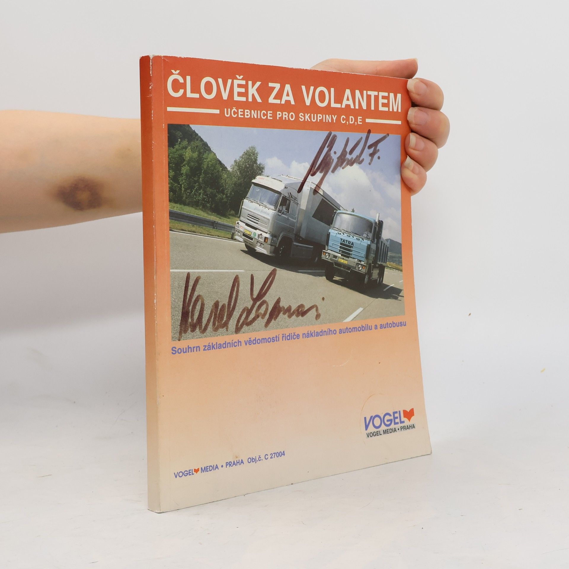 Petr Chvátal Člověk za volantem
