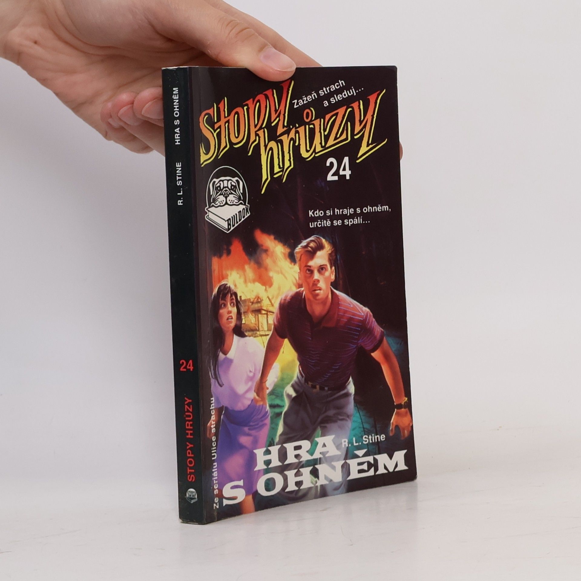 R. L. Stine Stopy hrůzy 24. Hra s ohněm