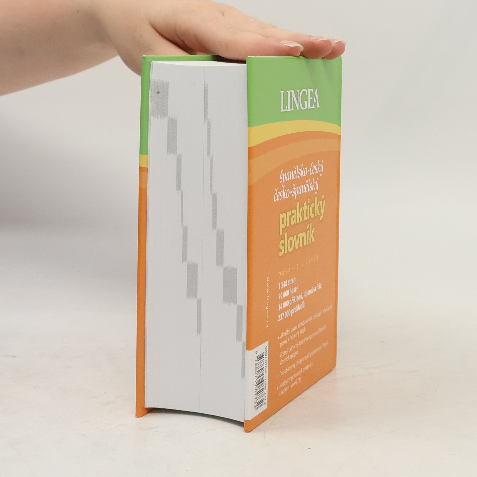 Autores varios Španělsko-český, česko-španělský praktický slovník