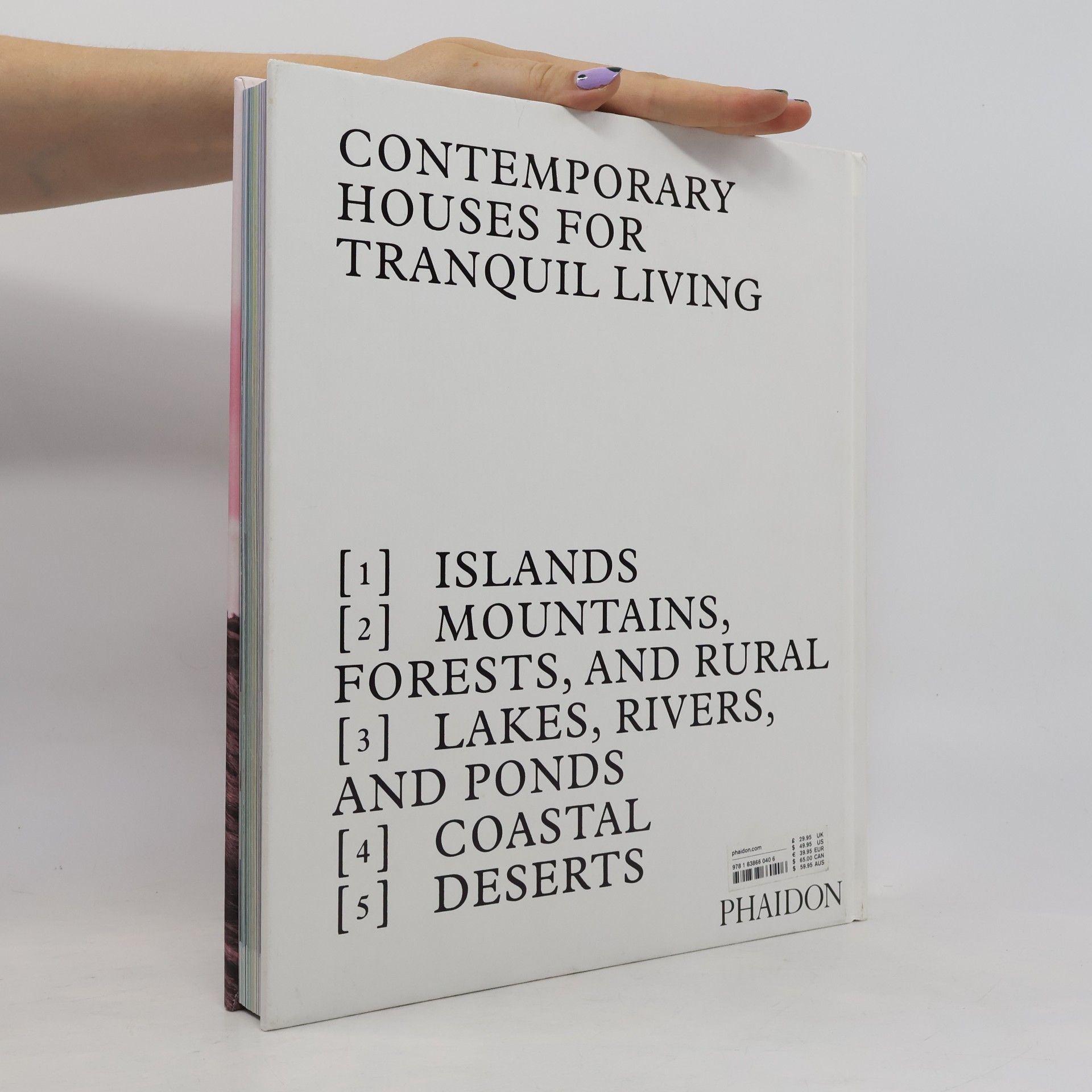 Phaidon Editors Living on Vacation