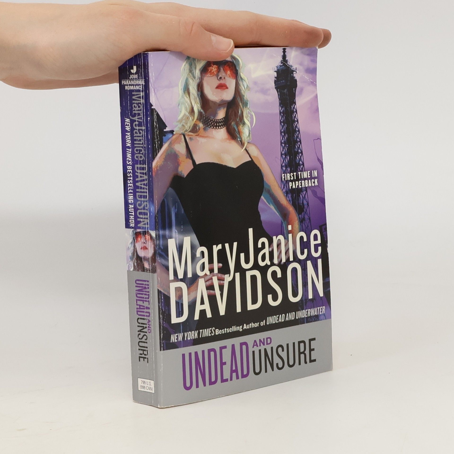 Mary Janice Davidson Undead and Unsure