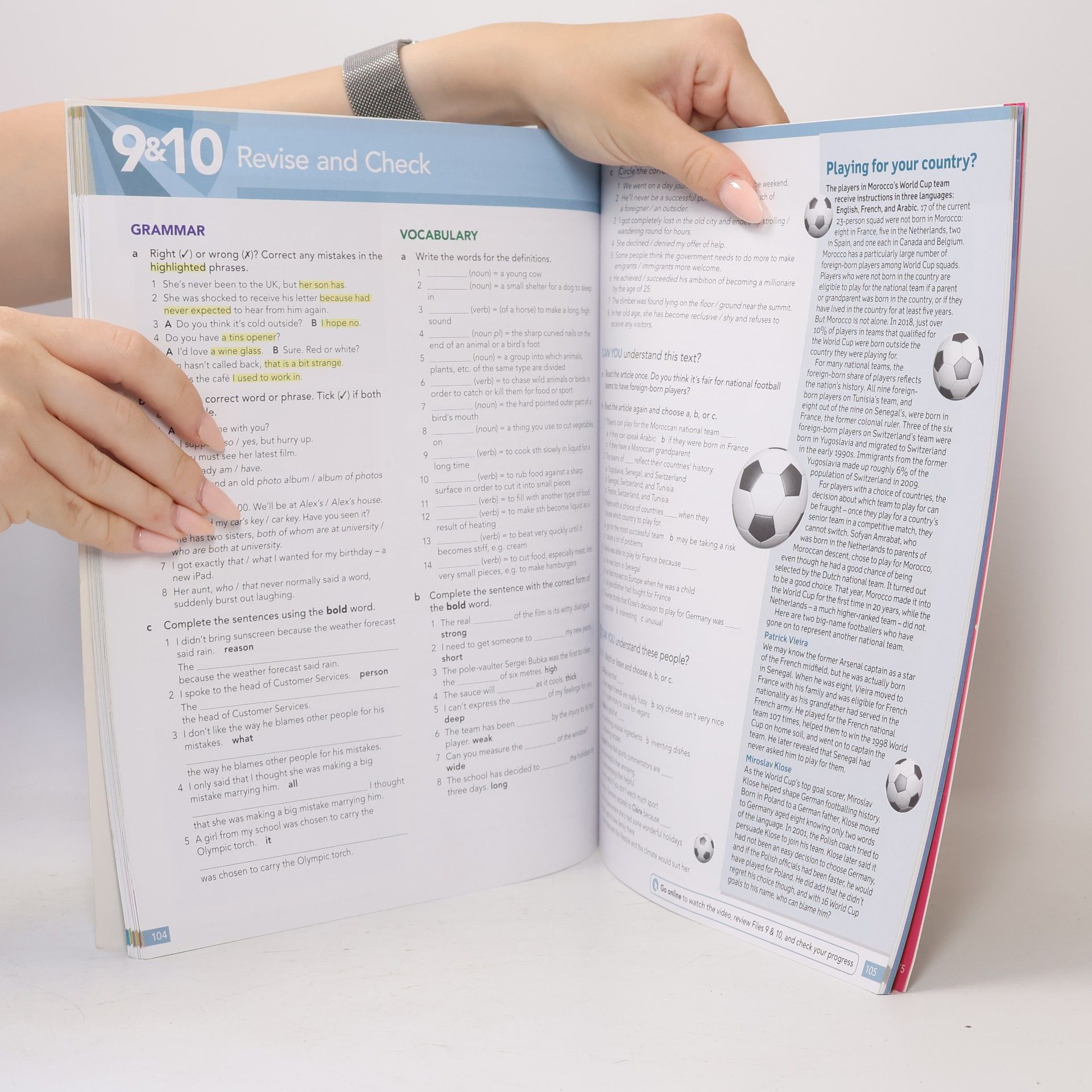 Christina Latham-Koenig English file : advanced. Student's book : with online practice