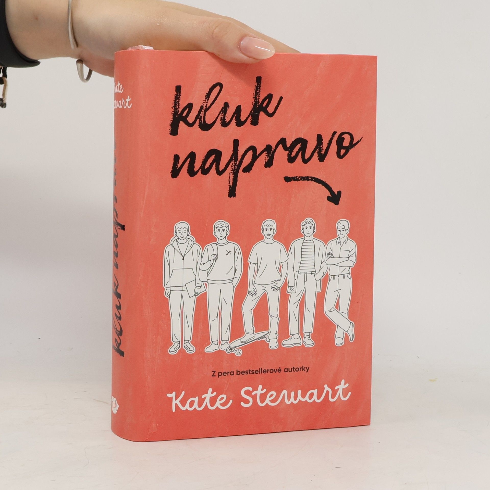 Kate Stewart Kluk napravo