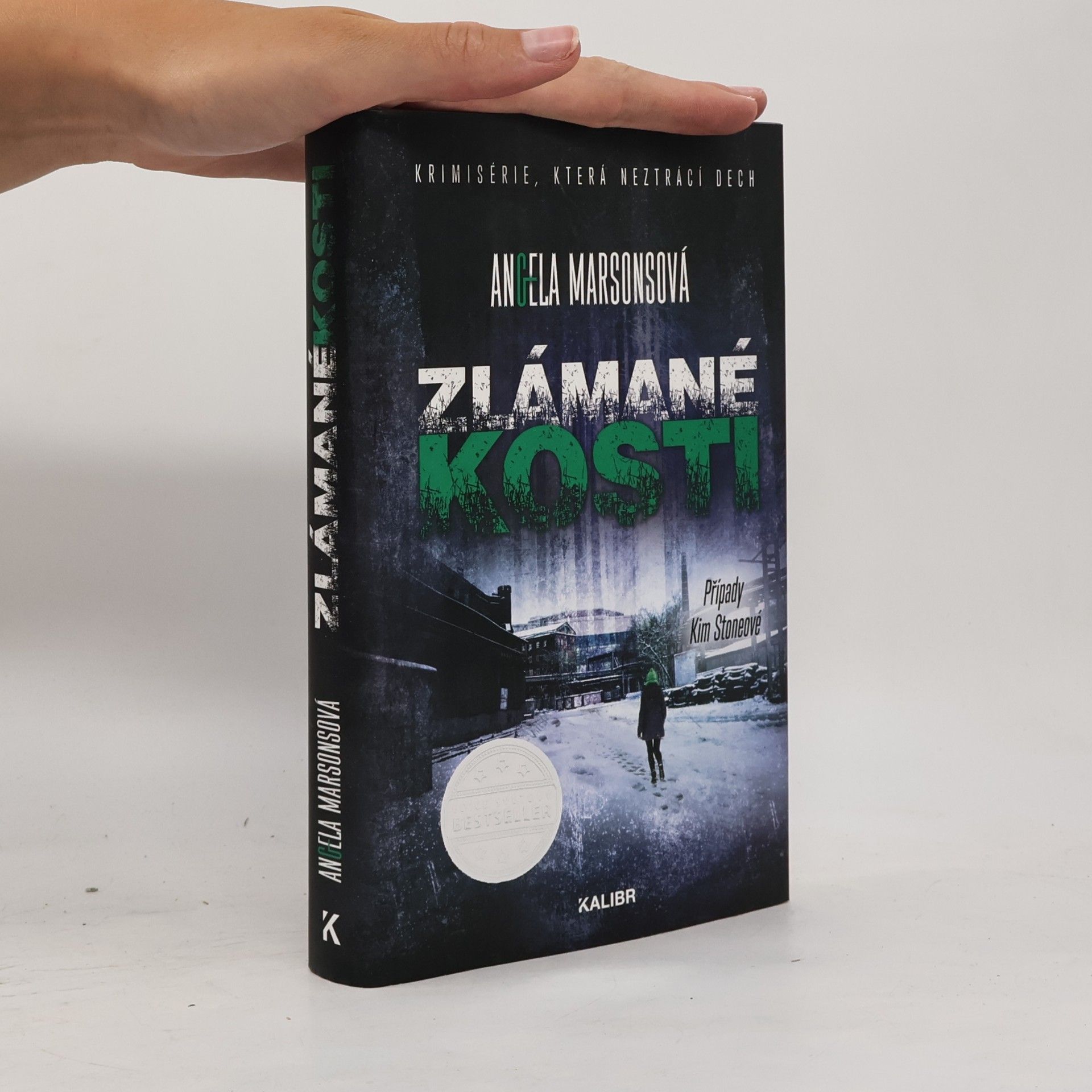Angela Marsons Zlámané kosti