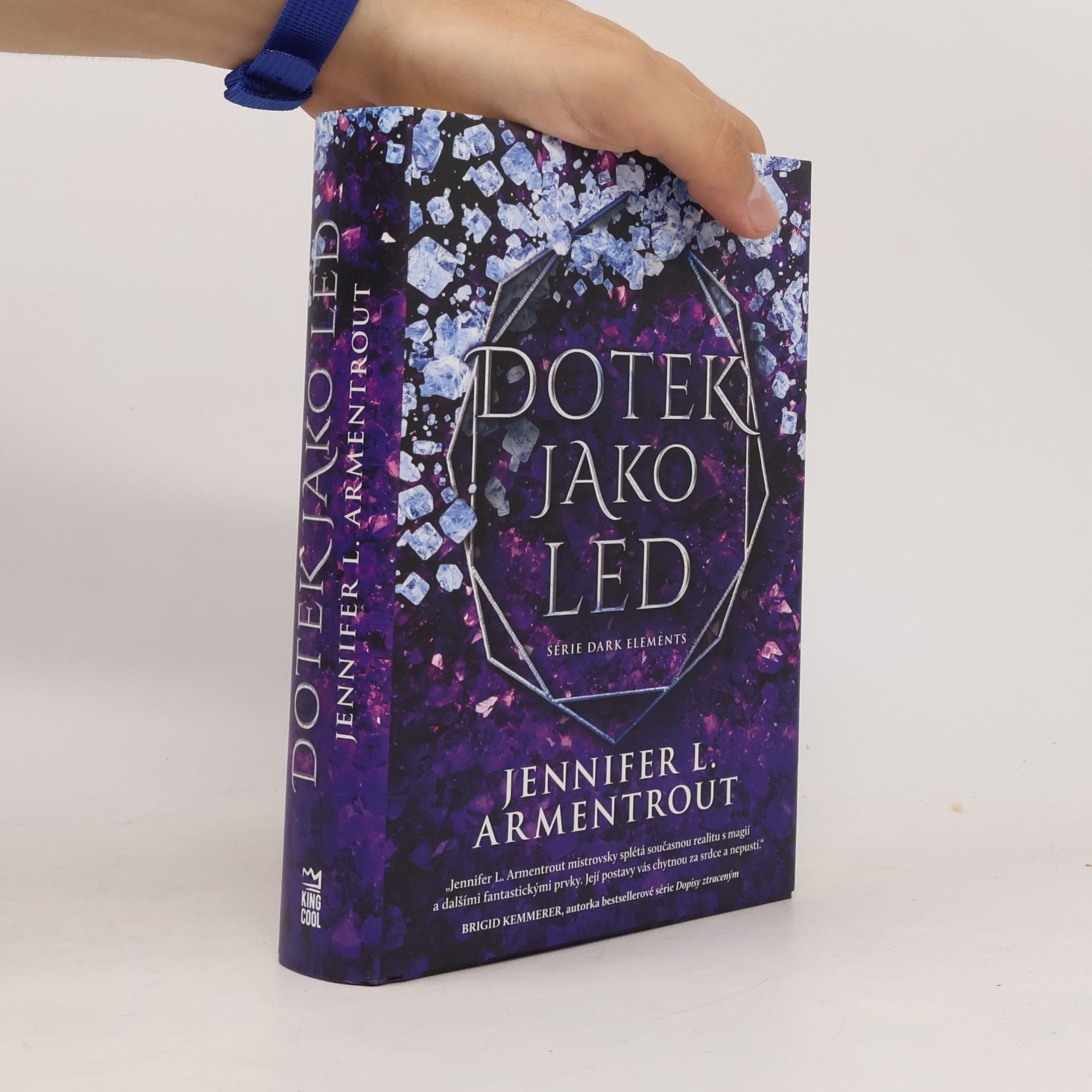 Jennifer L. Armentrout Dotek jako led