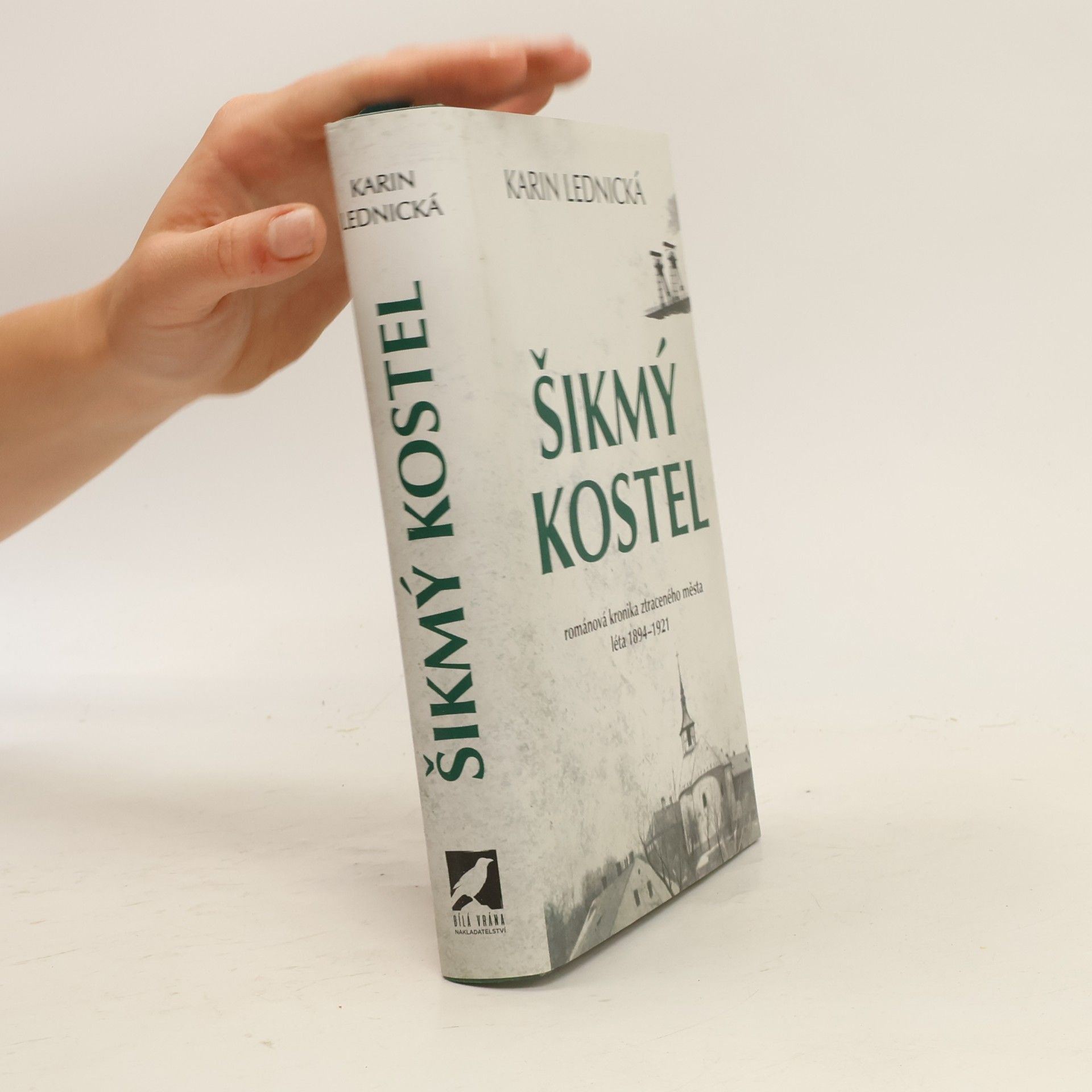 Karin Lednická Šikmý kostel