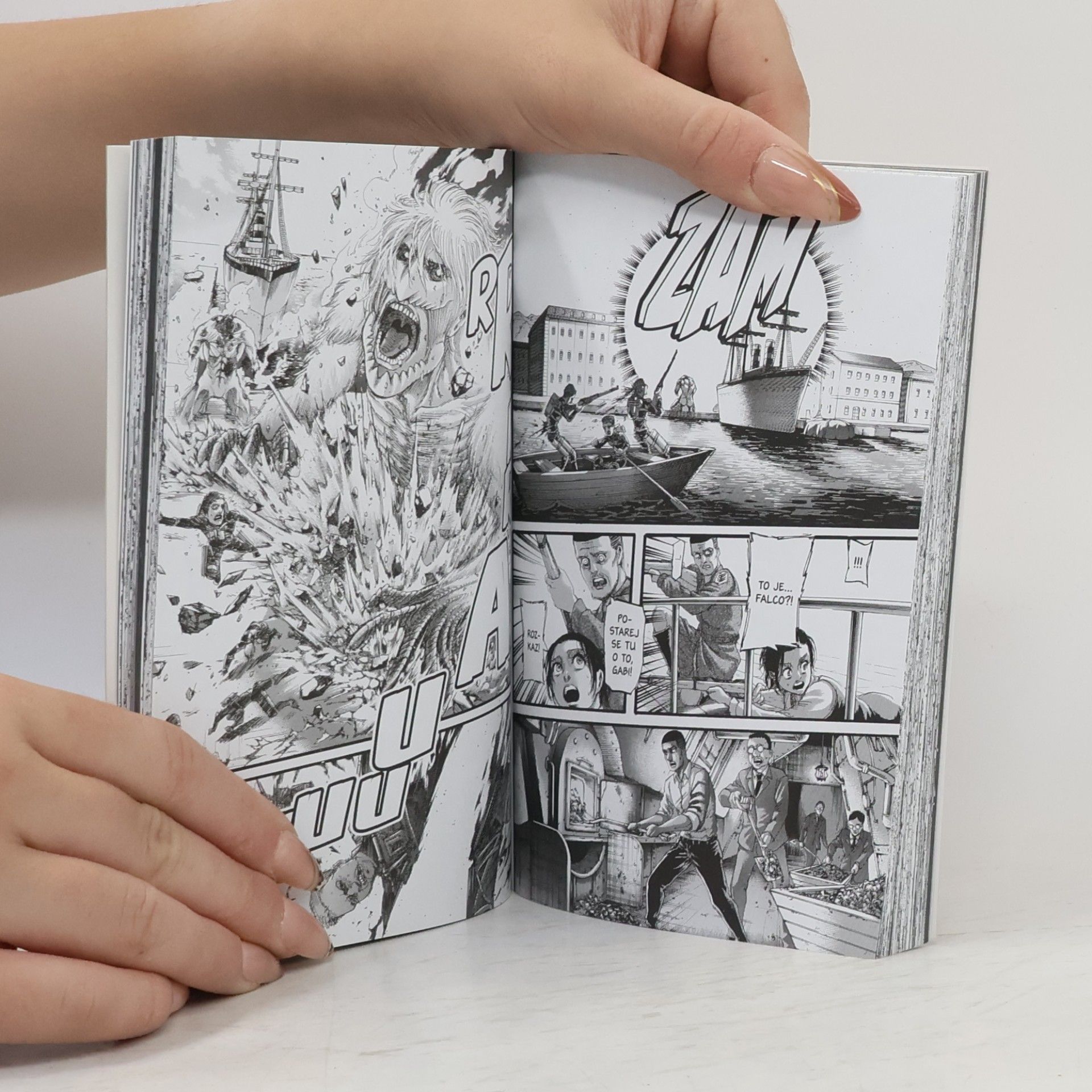 Hajime Isayama Útok titánů. 32