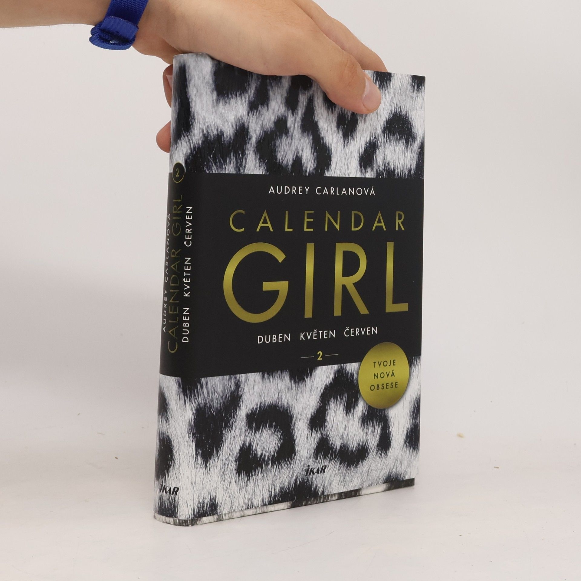 Audrey Carlan Calendar girl. 2, Duben, květen, červen