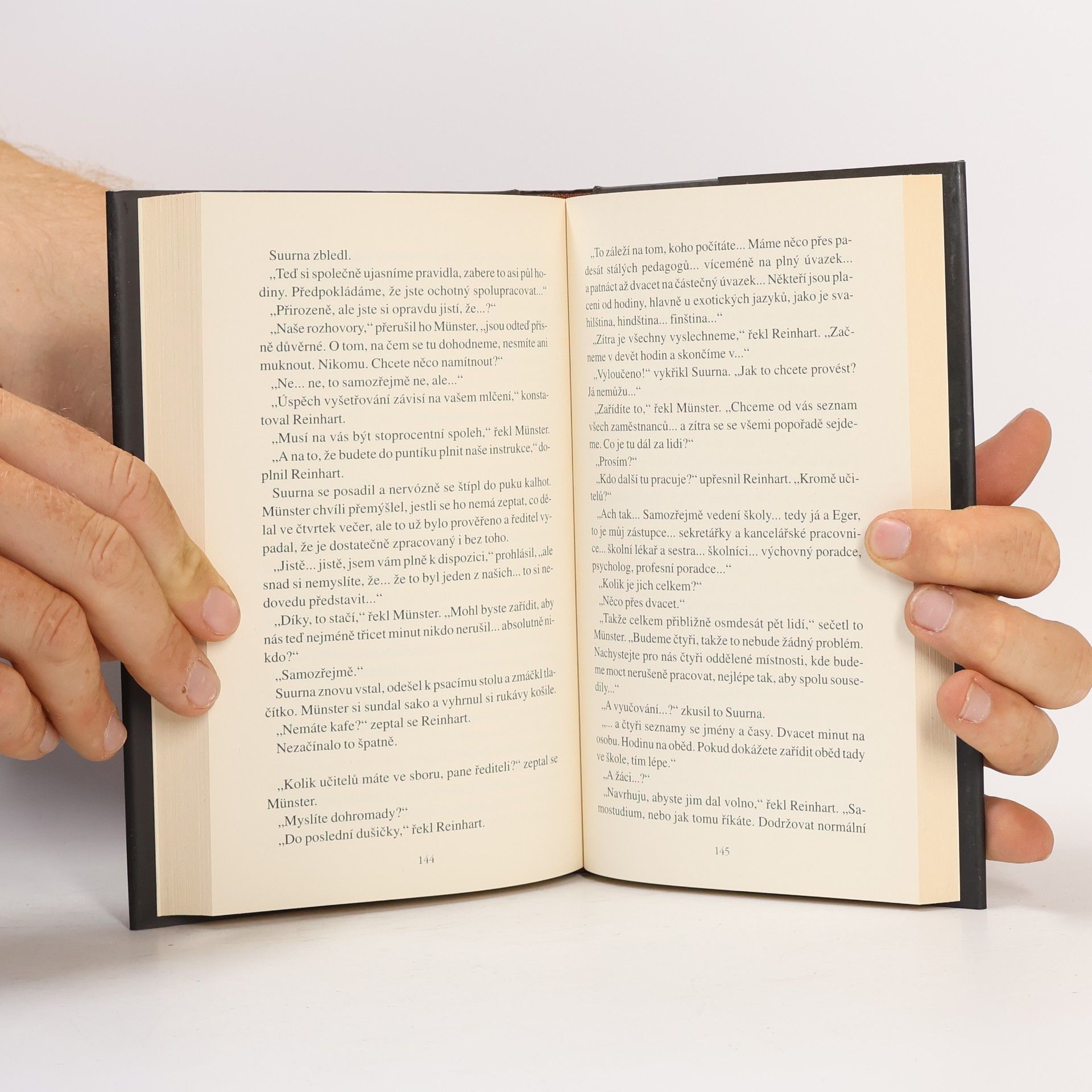Håkan Nesser Síť