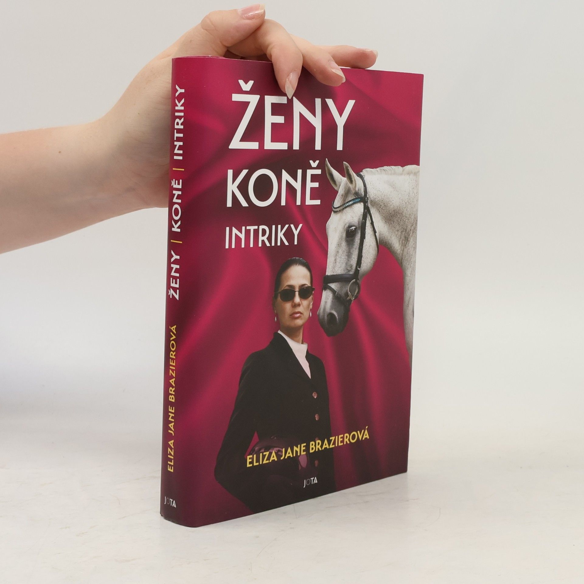 Eliza Jane Brazier Ženy, koně, intriky
