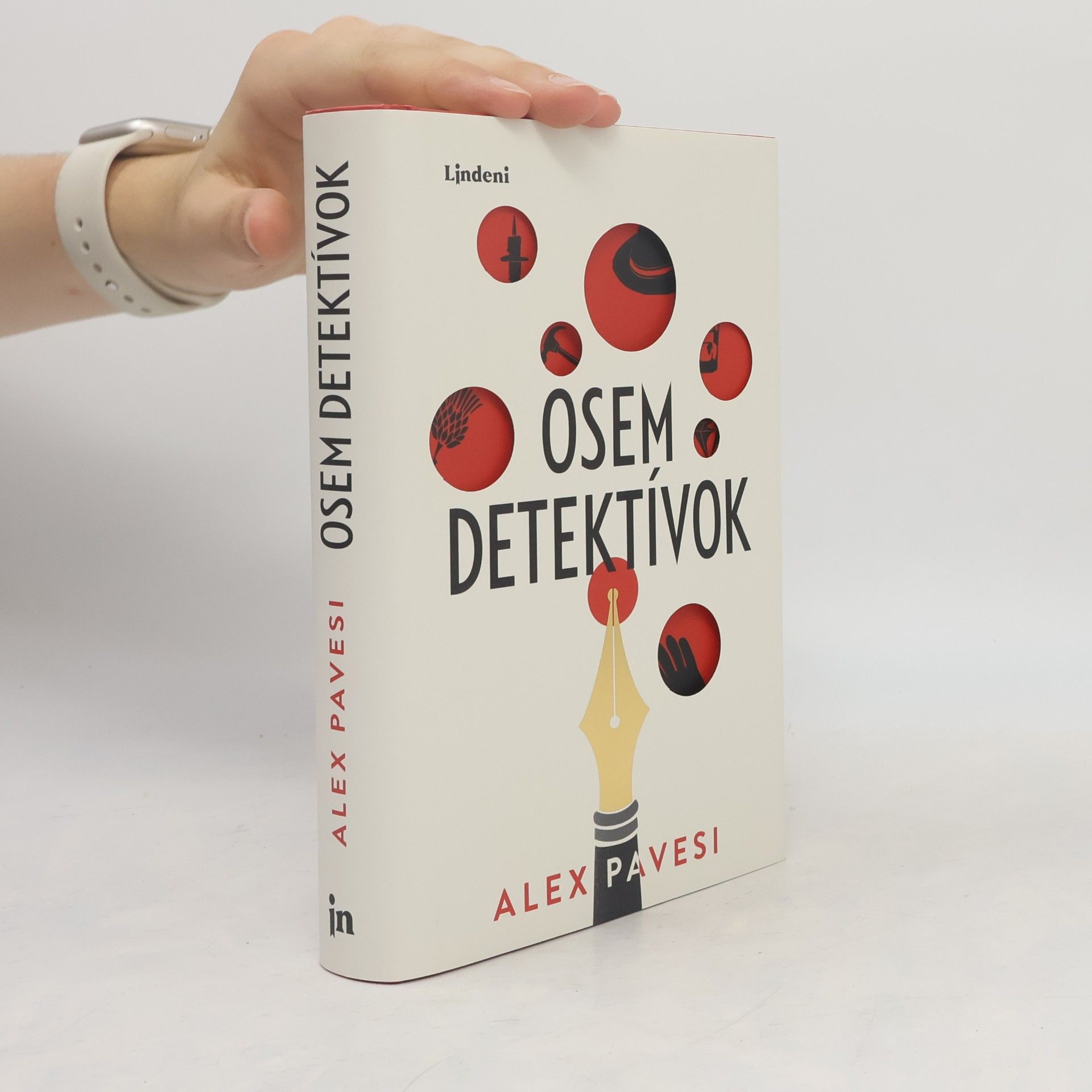Alex Pavesi Osem detektívok