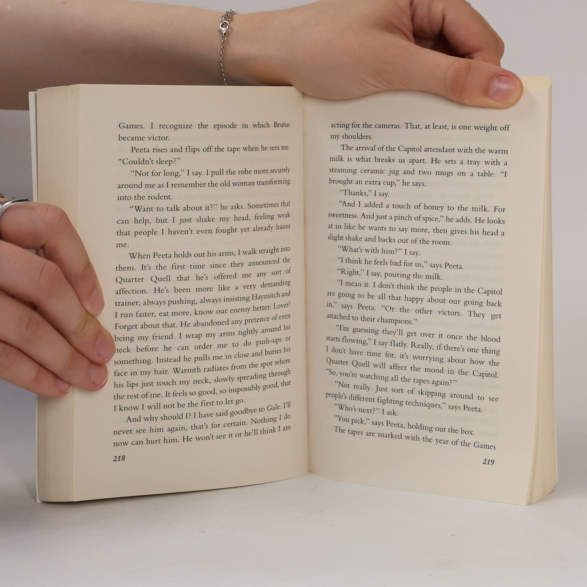 Suzanne Collins Catching Fire