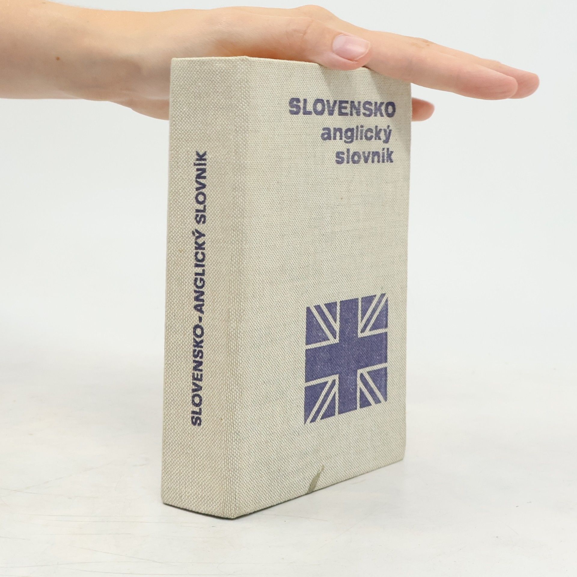 Júlia Vilikovská Slovensko-anglický slovník
