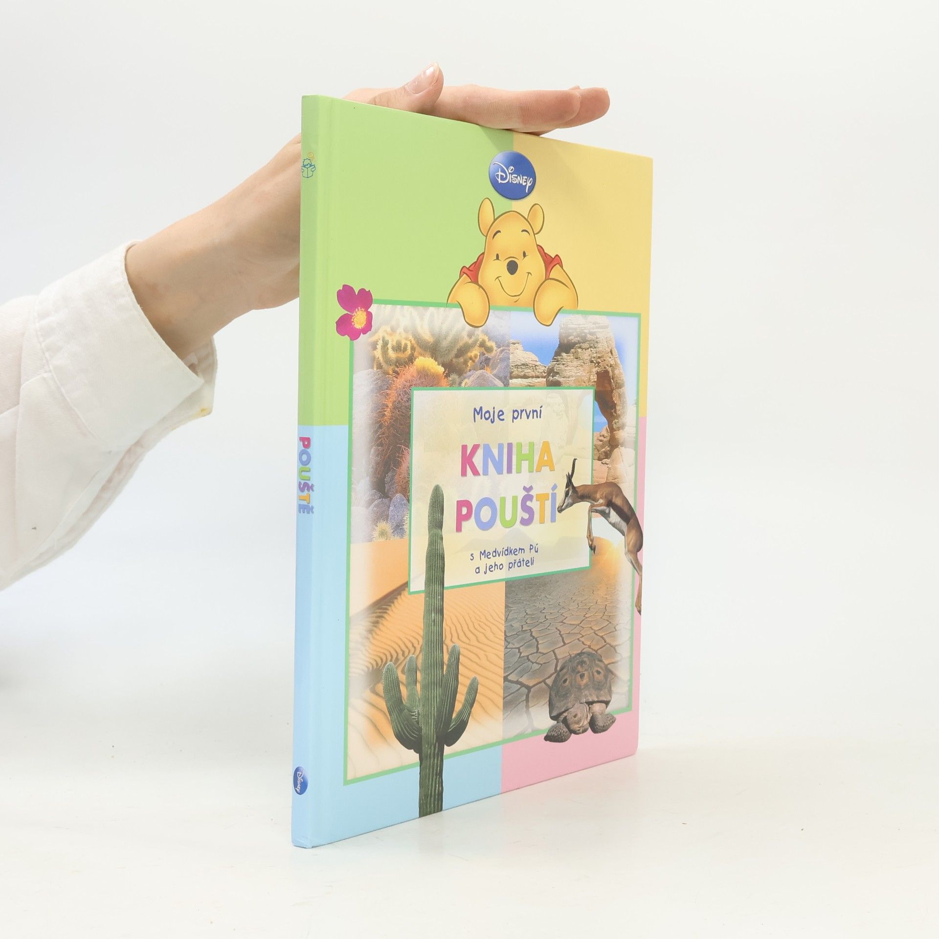 Autorenkollektiv Moje první kniha pouští s Medvídkem Pú a jeho přáteli