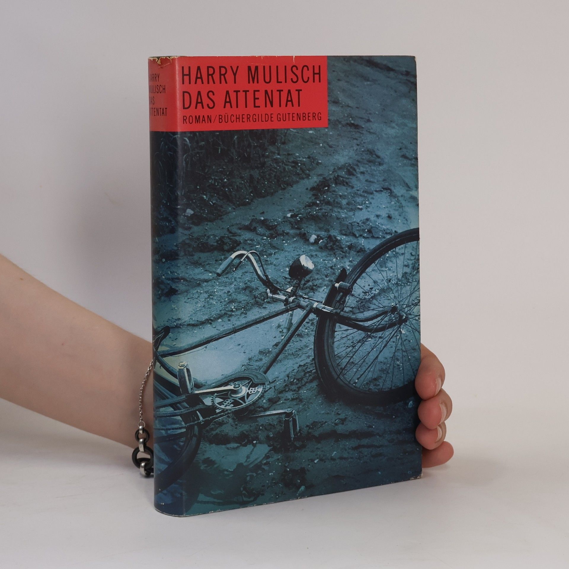 Harry Mulisch Das Attentat