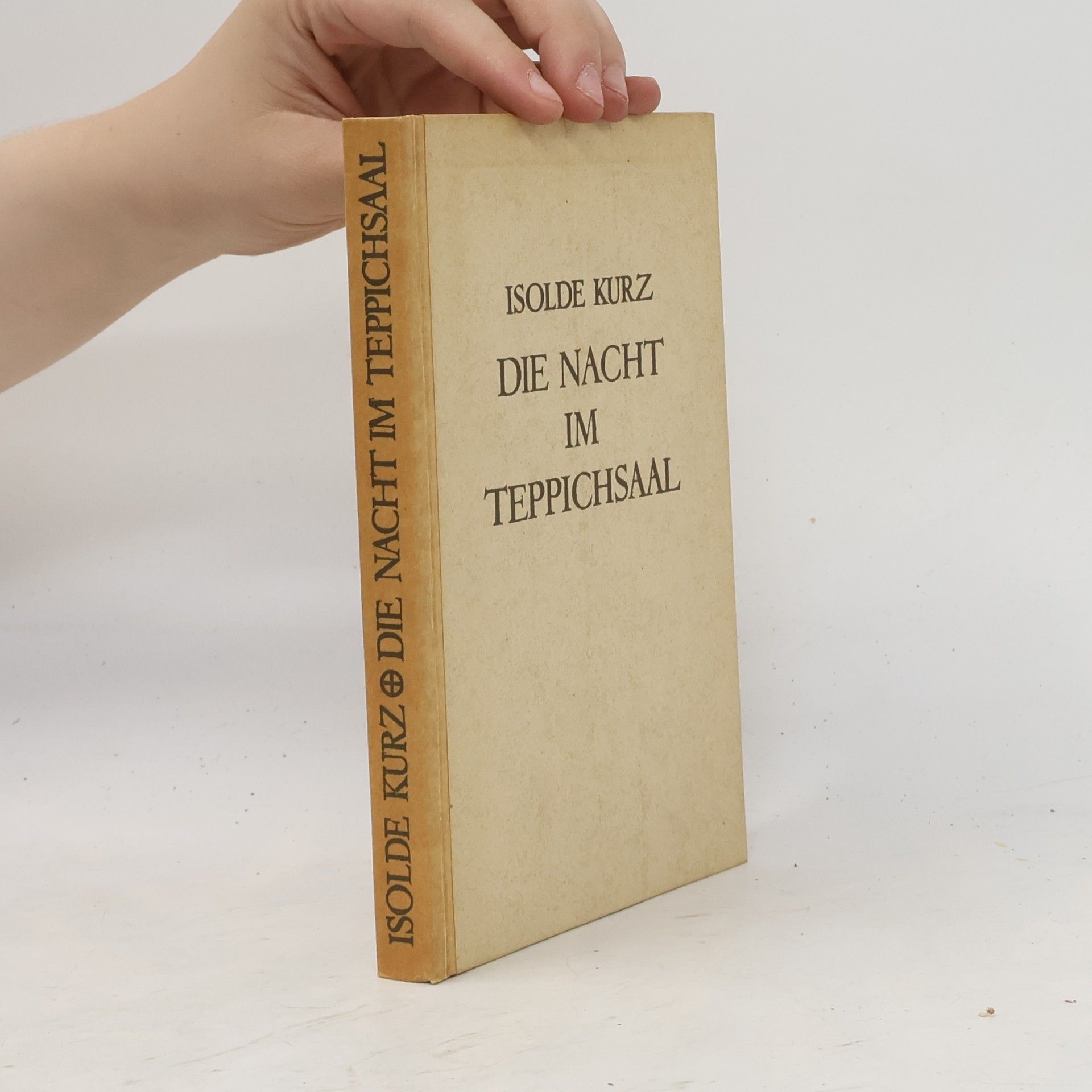 Die Nacht im Teppichsaal