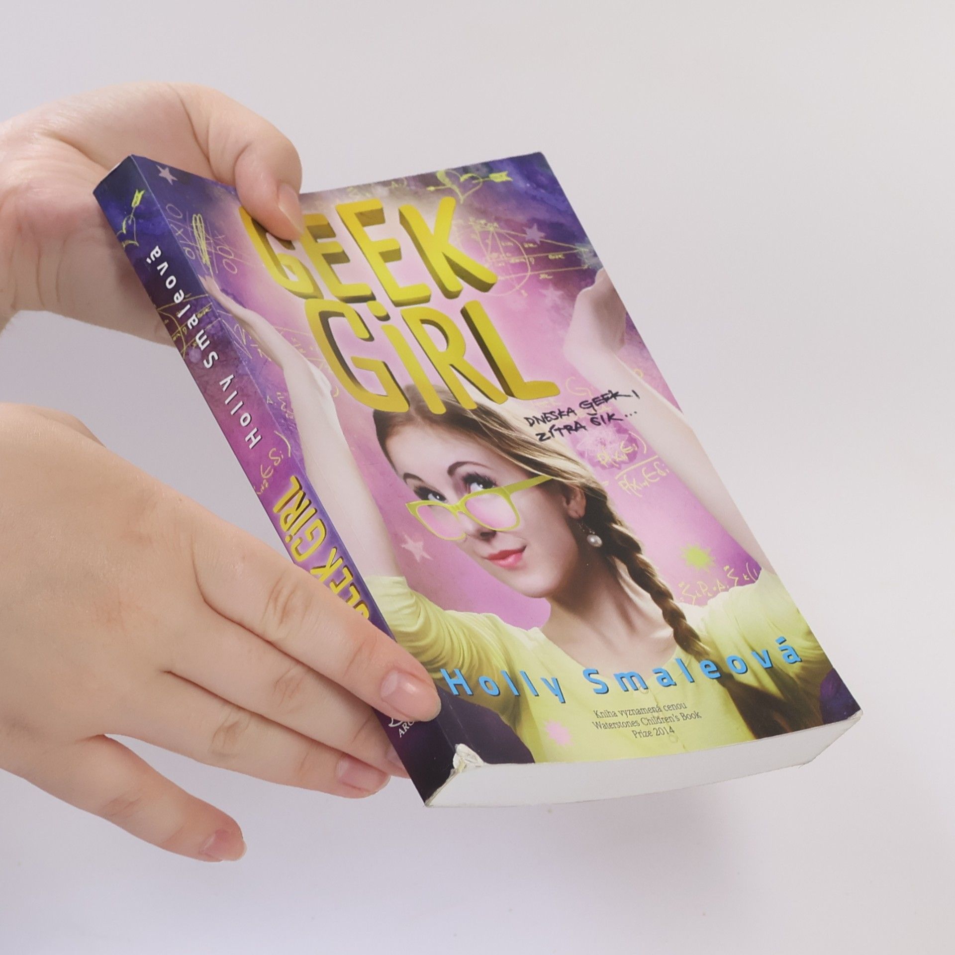 Holly Smale Geek girl