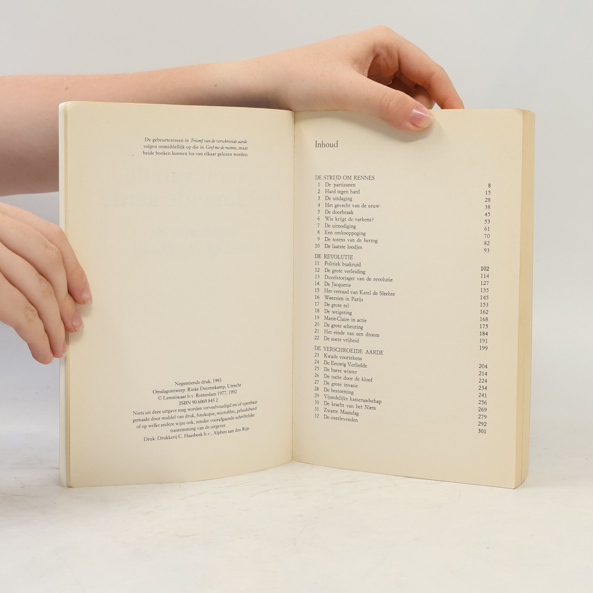 Thea Beckman Triomf van de verschroeide aarde